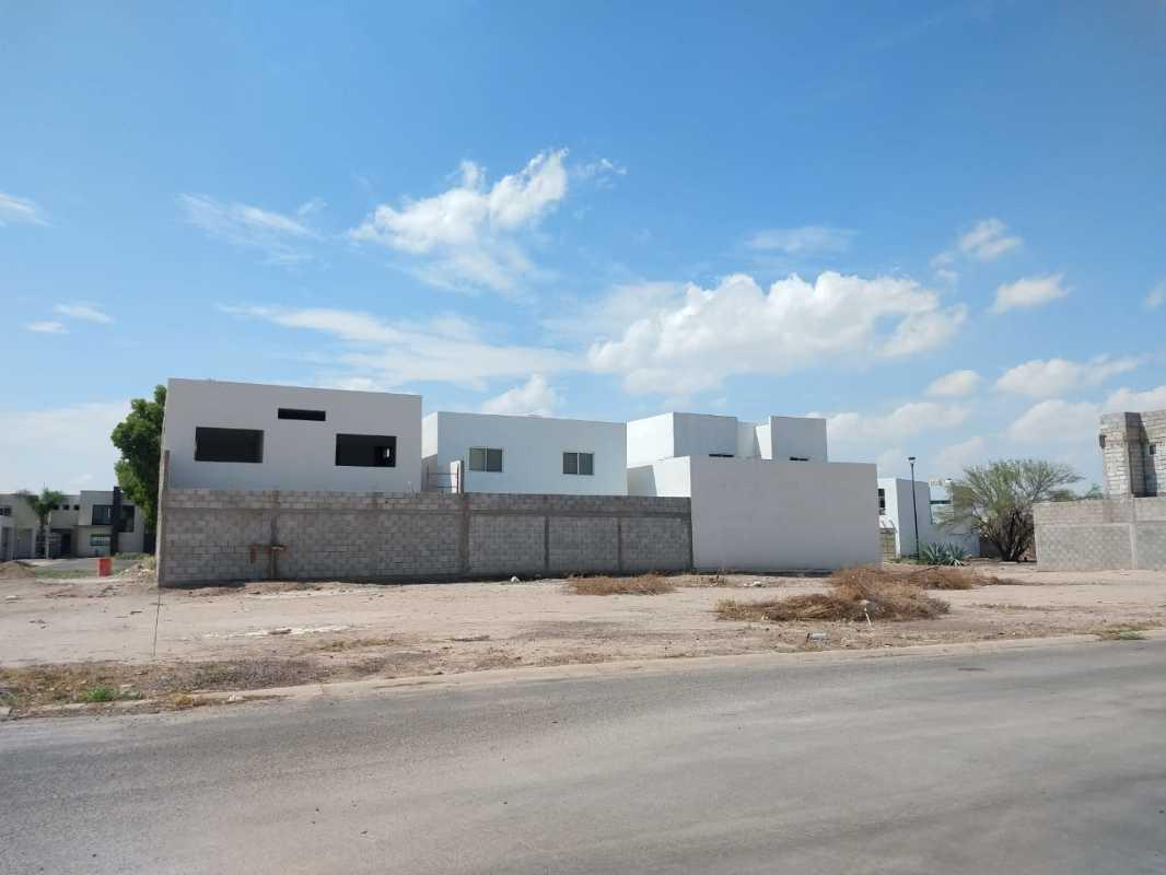 CERRADA TINTORETO, Torreón, Coahuila de Zaragoza, 27420, Mexico, 1 Bedroom Bedrooms, ,Residential,For Sale,CERRADA TINTORETO,1621801