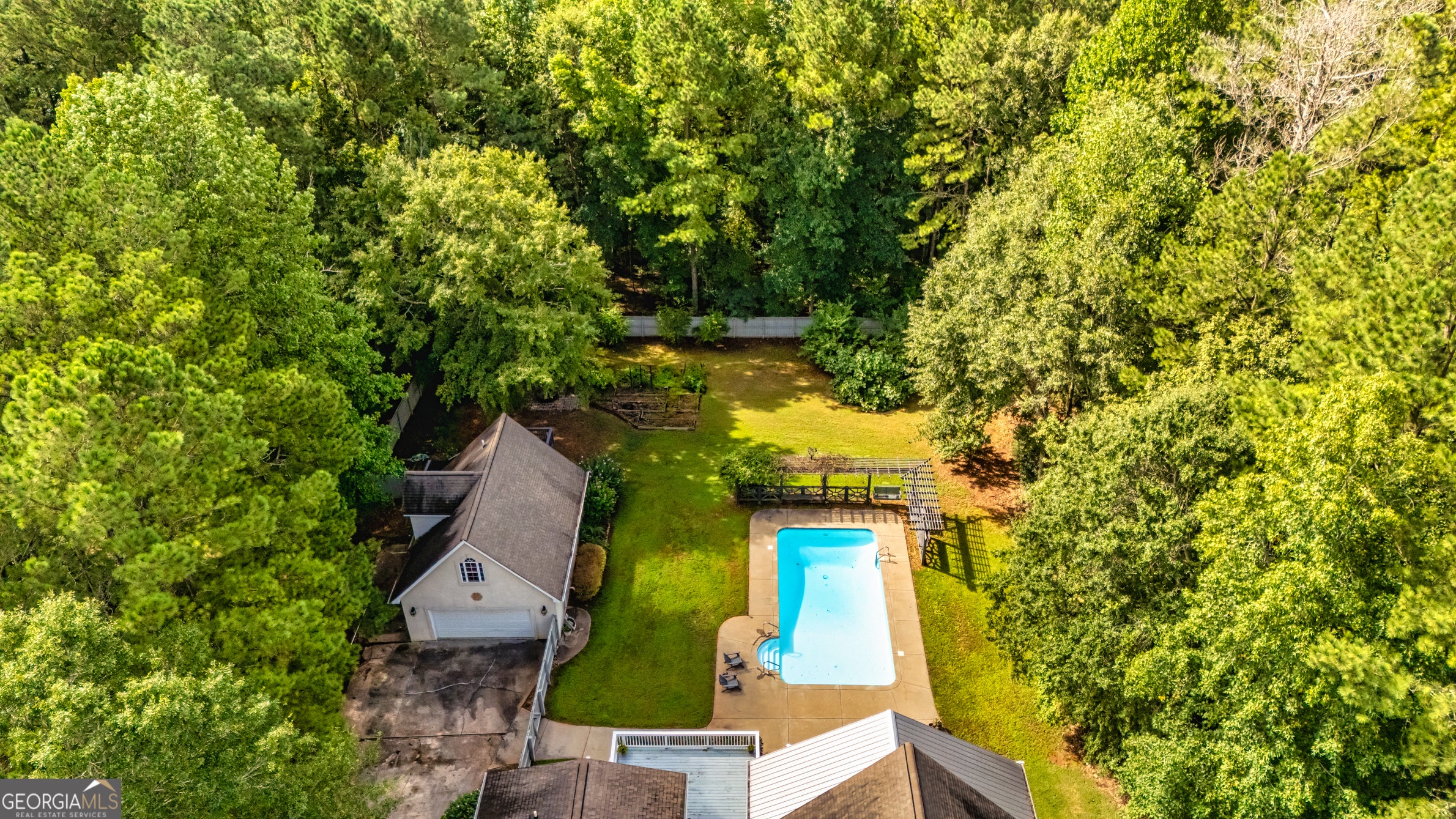 Newnan, Georgia, 30263, United States, 5 Bedrooms Bedrooms, ,6 BathroomsBathrooms,Residential,For Sale,1915422