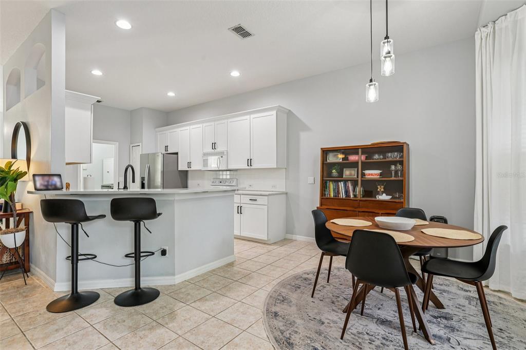 Lake Mary, Florida, 32746, United States, 3 Bedrooms Bedrooms, ,2 BathroomsBathrooms,Residential,For Sale,1976222