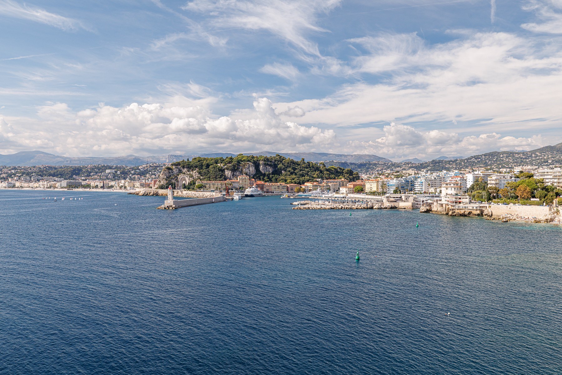  Luxury seafront apartment in Nice – 2 bedrooms, views over the Baie des Anges - 物件實景