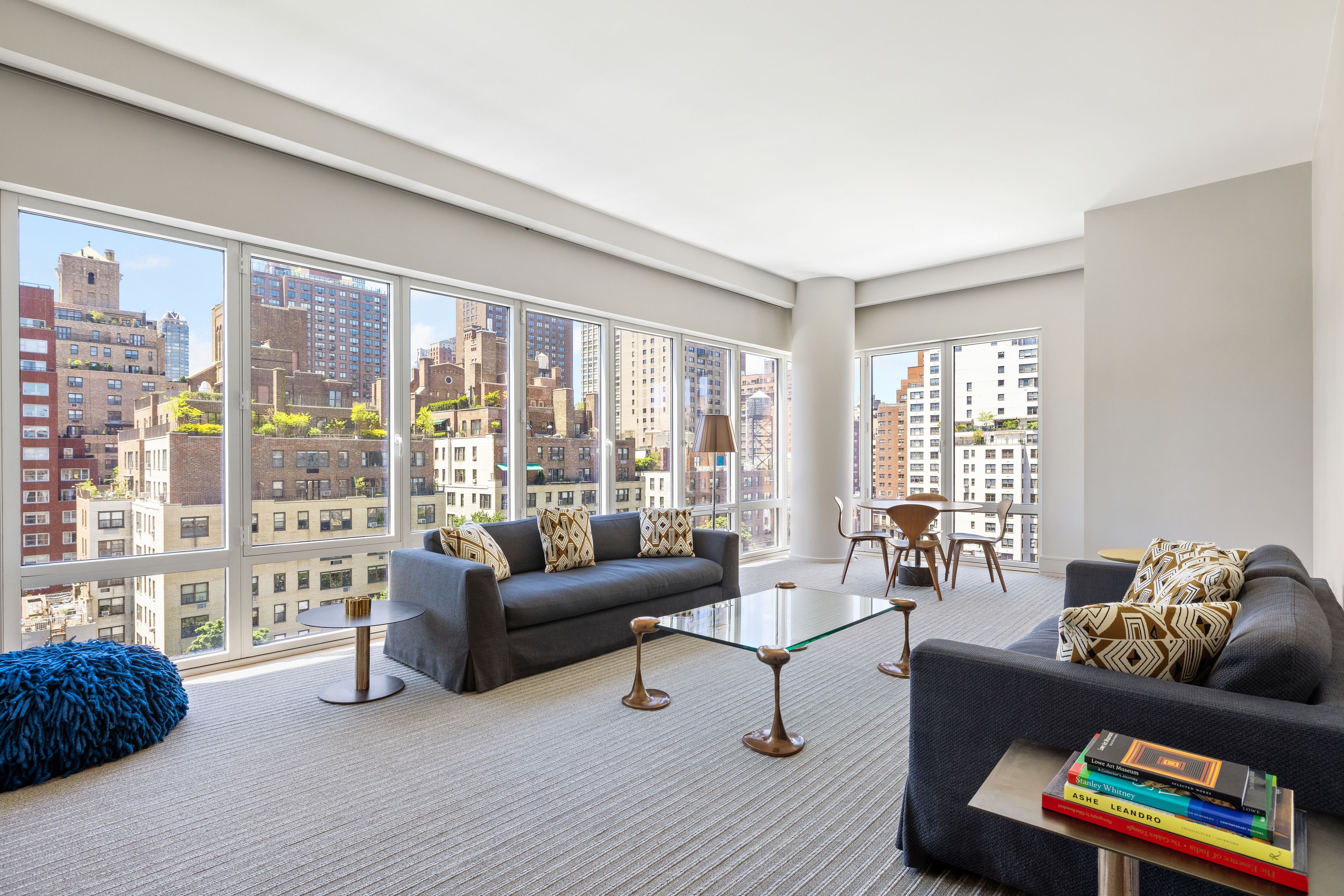  255 East 74th Street - 物件實景