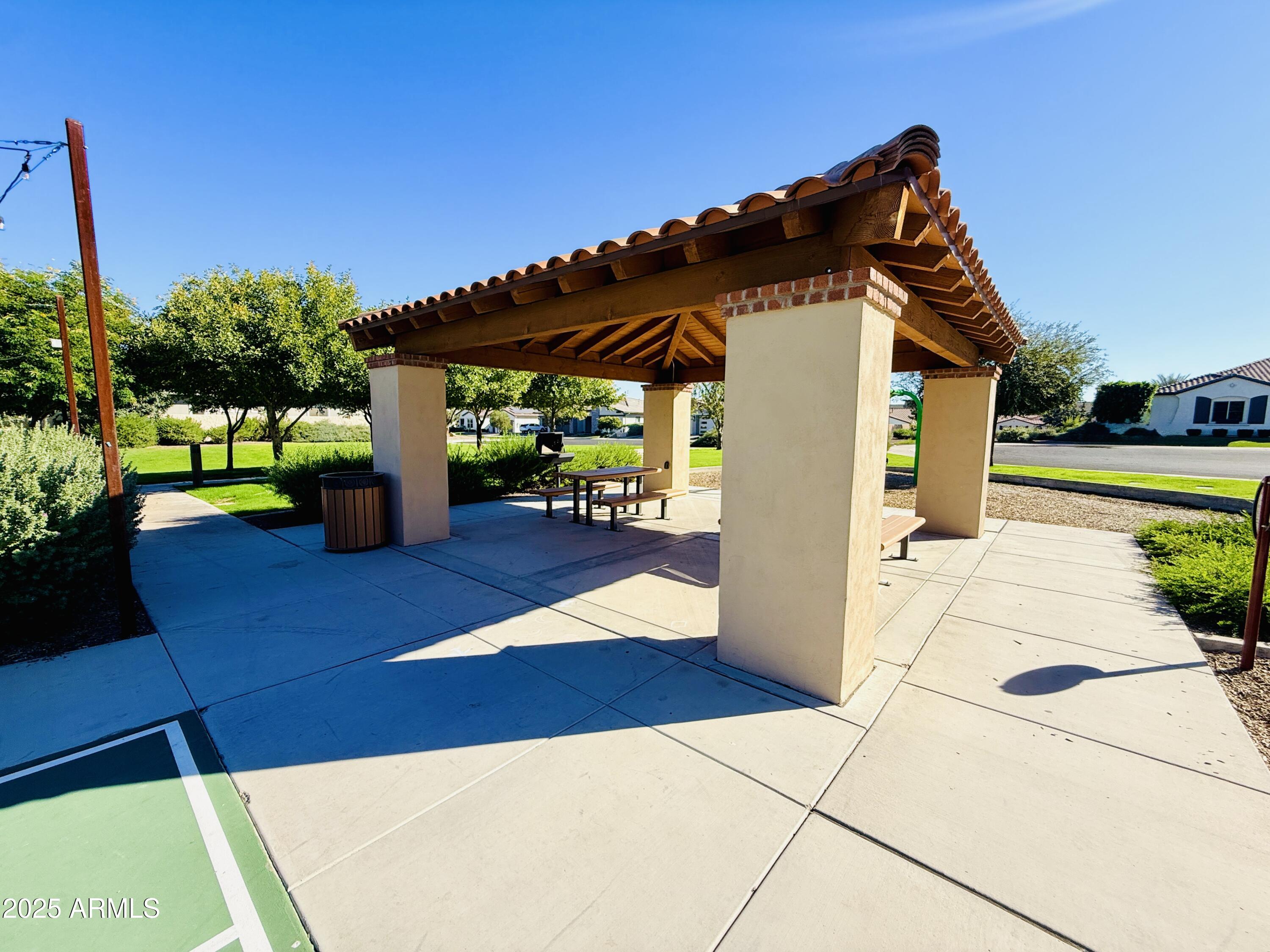 Litchfield Park, Arizona, 85340, United States, 3 Bedrooms Bedrooms, ,3 BathroomsBathrooms,Residential,For Sale,1989553