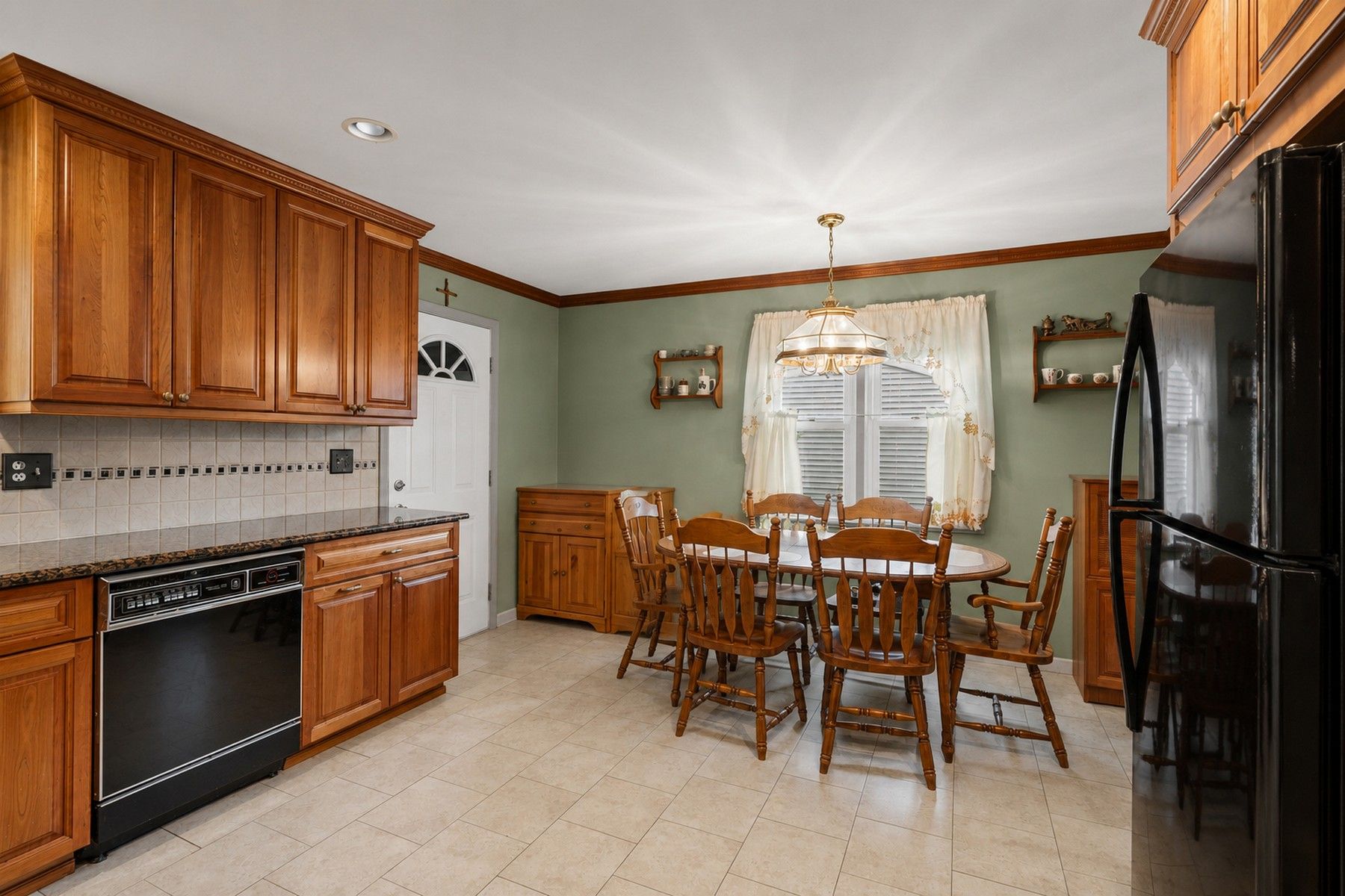  262 Linden Place, New Milford, NJ 07646 - 物件實景