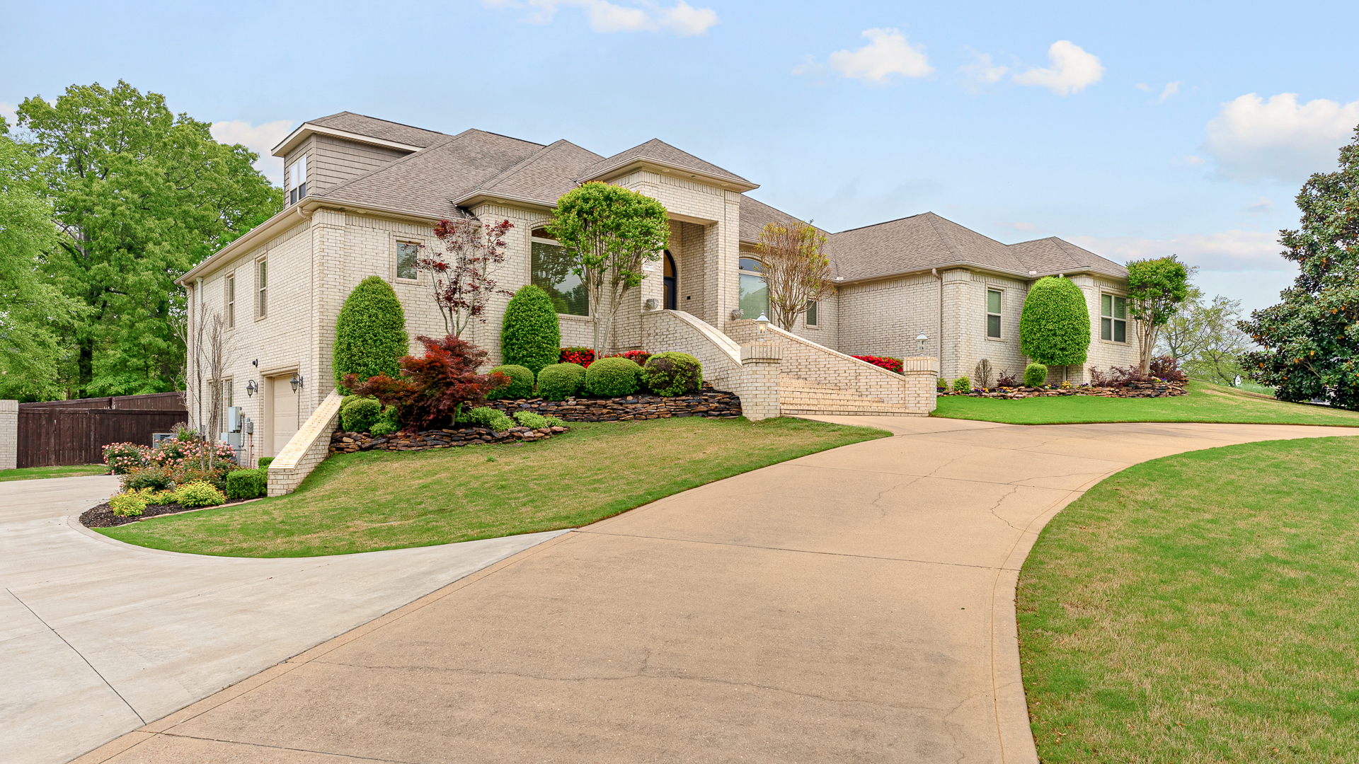 Jonesboro, Arkansas, 72404, United States, 7 Bedrooms Bedrooms, ,7 BathroomsBathrooms,Residential,For Sale,1804641