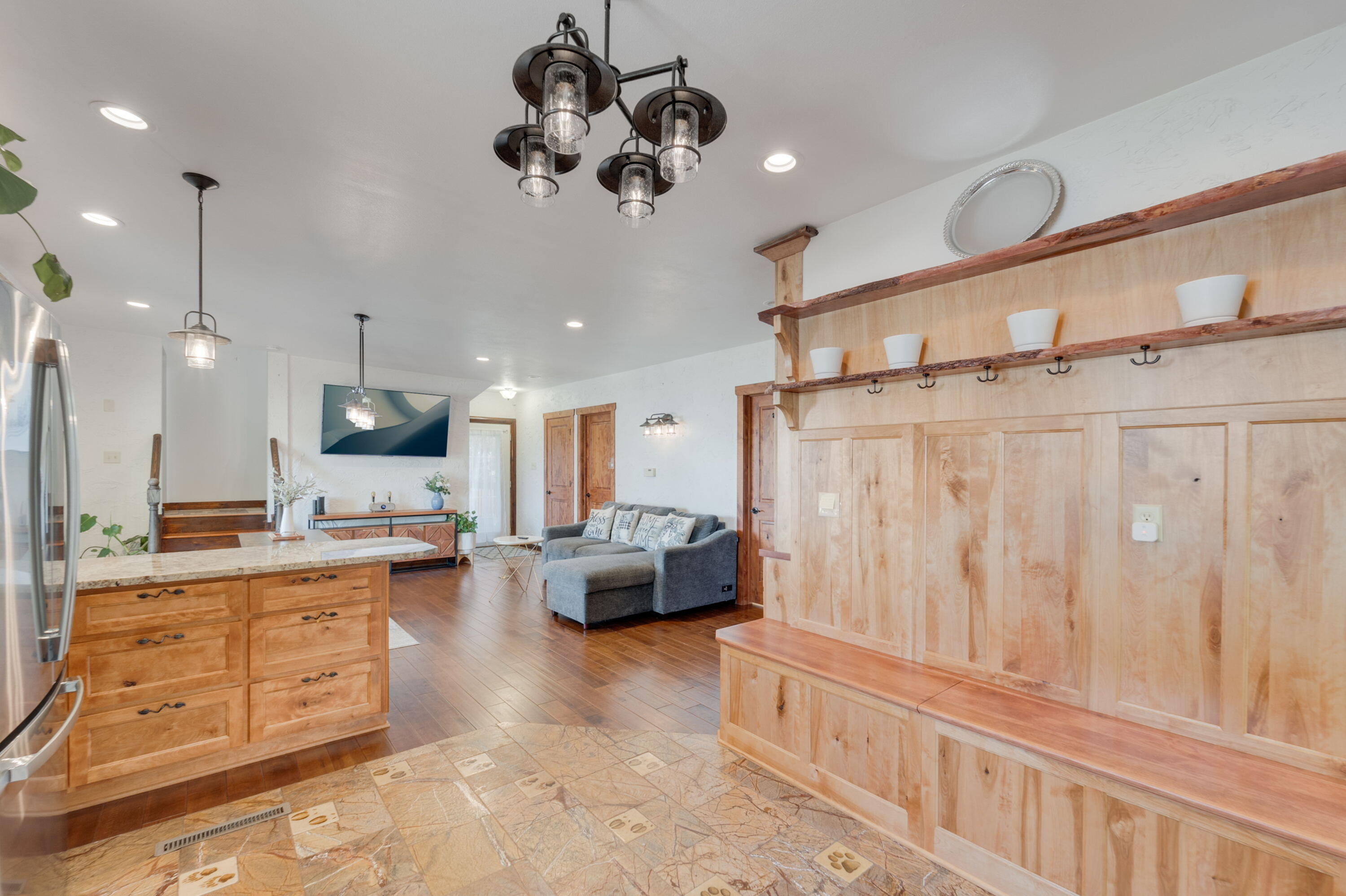 Burlington, Wisconsin, 53105, United States, 4 Bedrooms Bedrooms, ,3 BathroomsBathrooms,Residential,For Sale,1885300