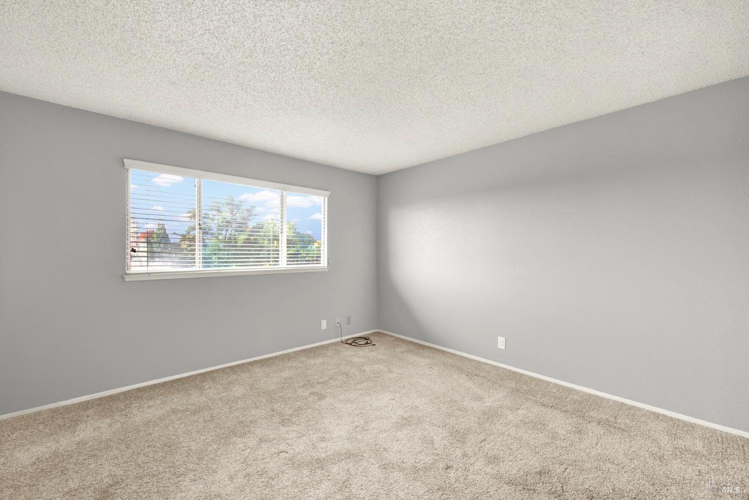 Suisun City, California, 94585, United States, 4 Bedrooms Bedrooms, ,3 BathroomsBathrooms,Residential,For Sale,1989604