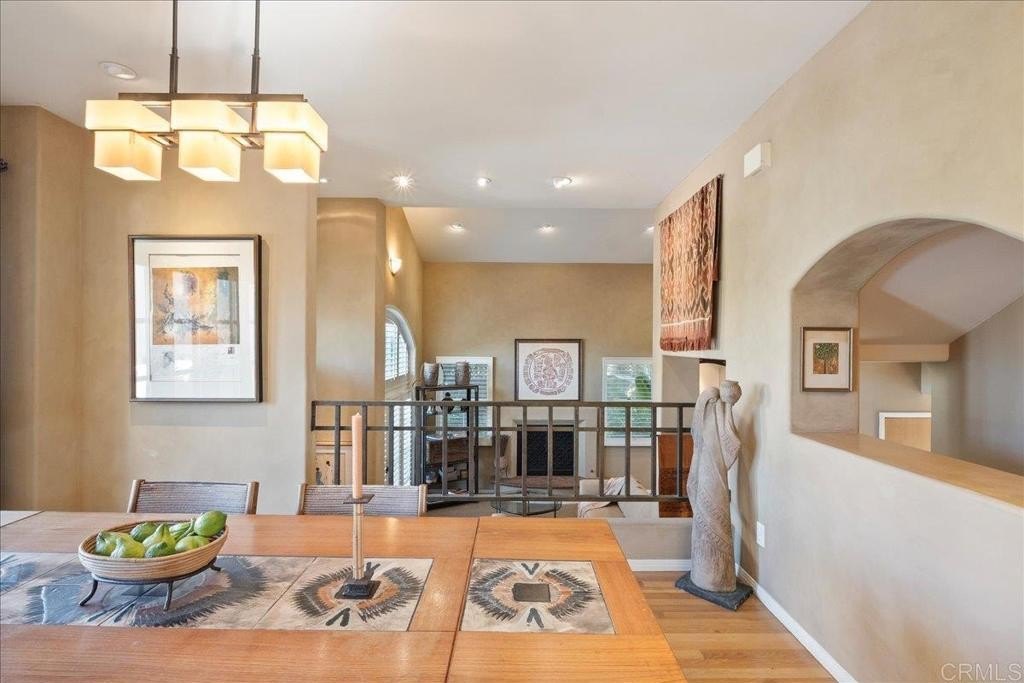 La Jolla, California, 92037, United States, 3 Bedrooms Bedrooms, ,3 BathroomsBathrooms,Residential,For Sale,1997509