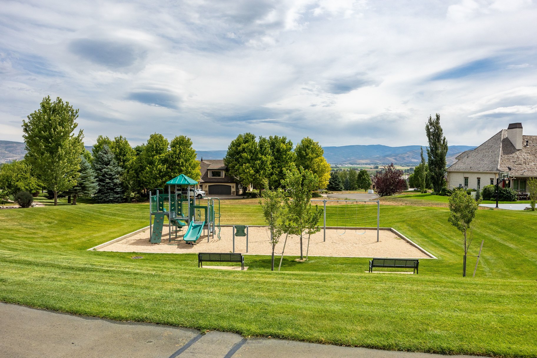  Luxury Midway Home: Cul-de-Sac with Mountain Views - 物件實景