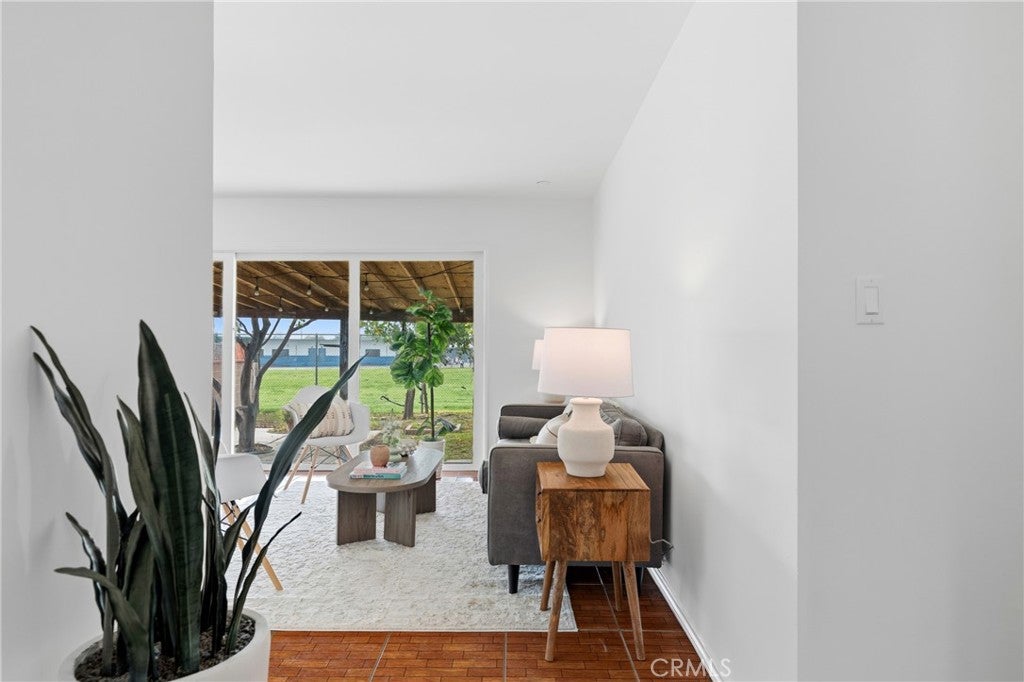 Pomona, California, 91768, United States, 3 Bedrooms Bedrooms, ,1 BathroomBathrooms,Residential,For Sale,1987076