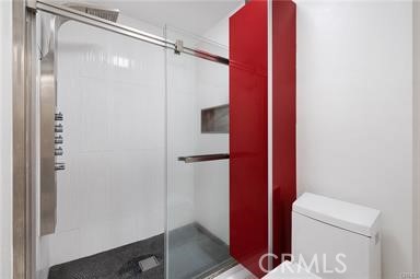 Mission Viejo, California, 92692, United States, 2 Bedrooms Bedrooms, ,2 BathroomsBathrooms,Residential,For Sale,1976142