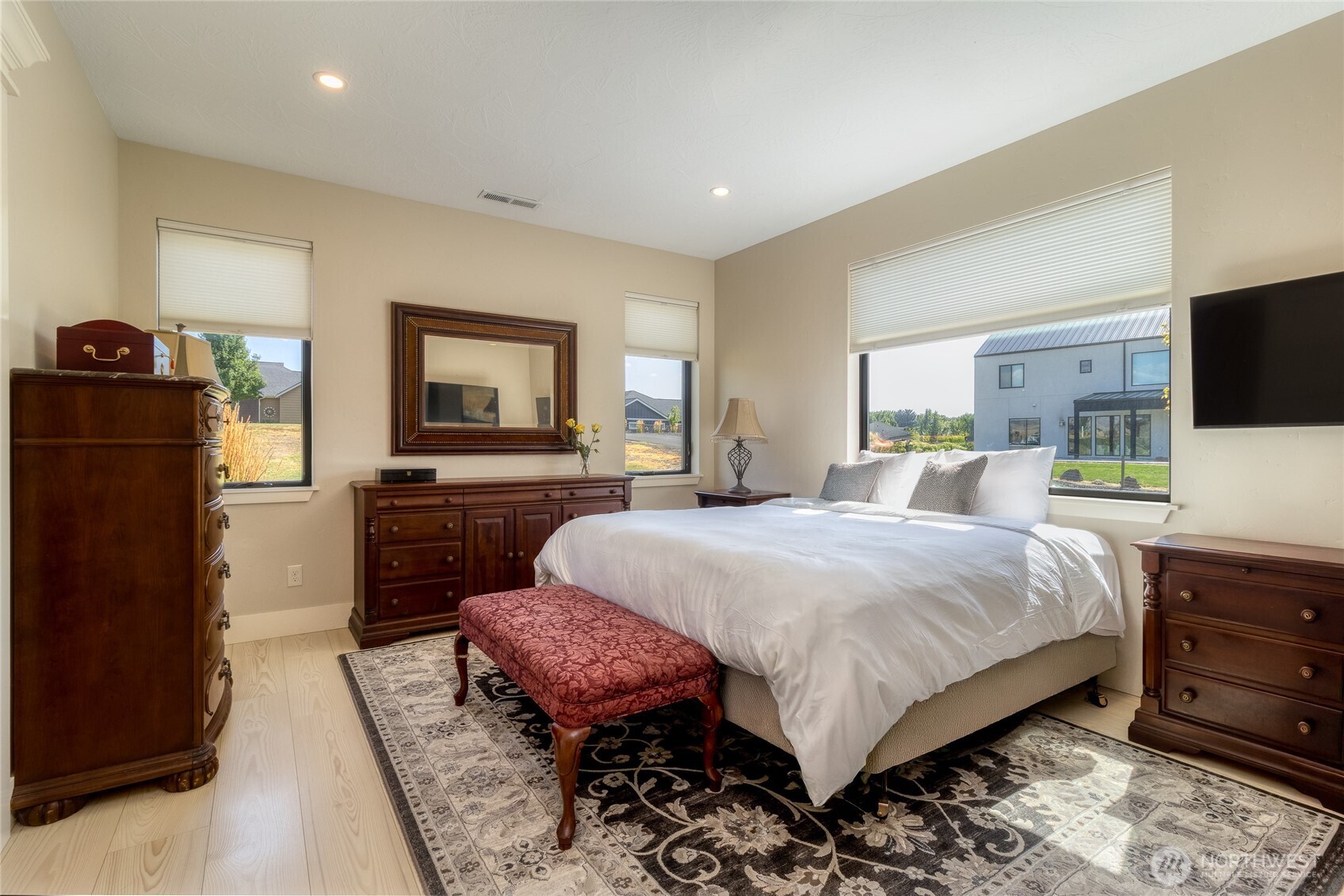 Walla Walla, Washington, 99362, United States, 4 Bedrooms Bedrooms, ,3 BathroomsBathrooms,Residential,For Sale,1905959
