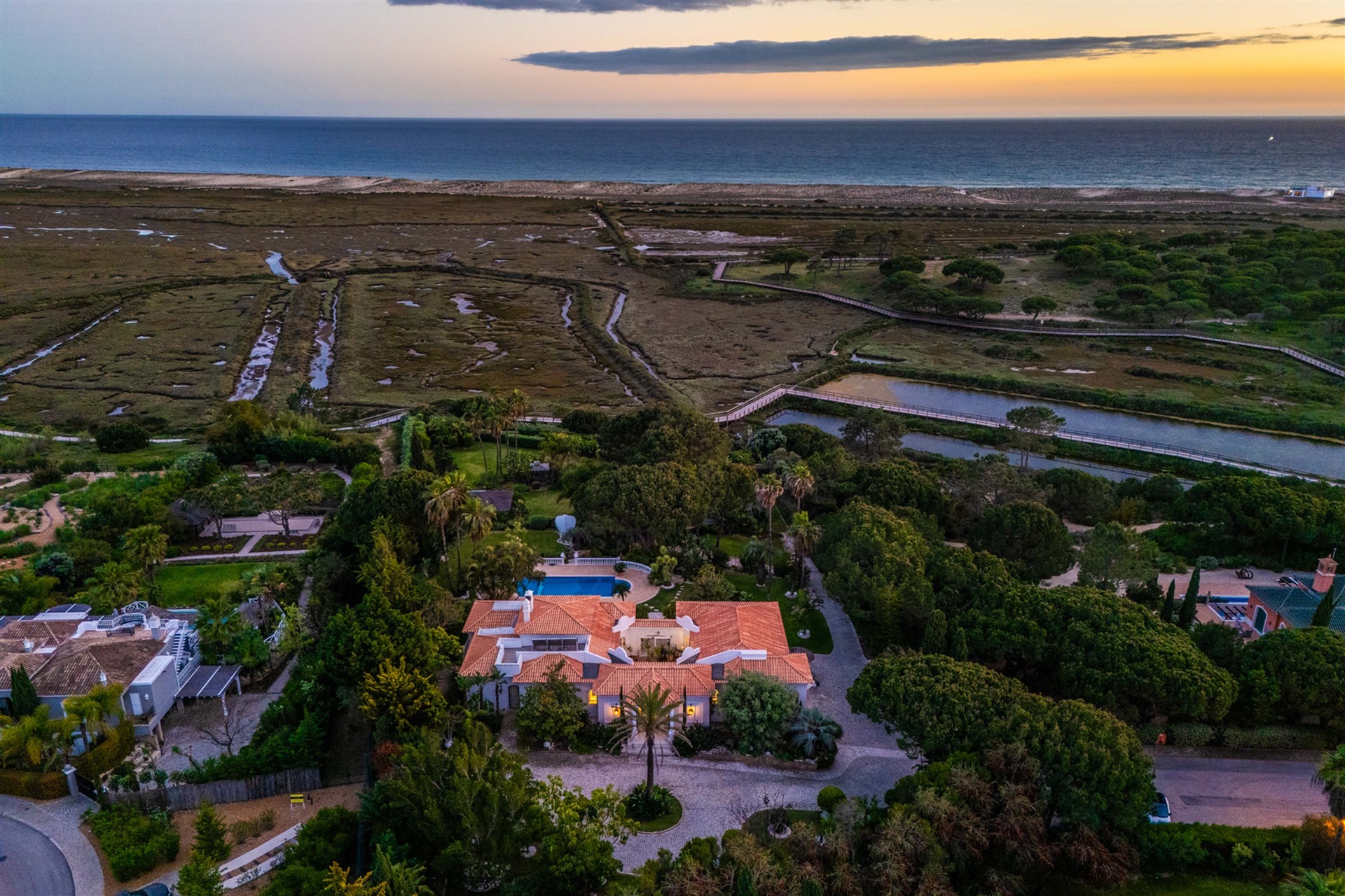  Detached house, 5 bedrooms, for Sale - 物件實景