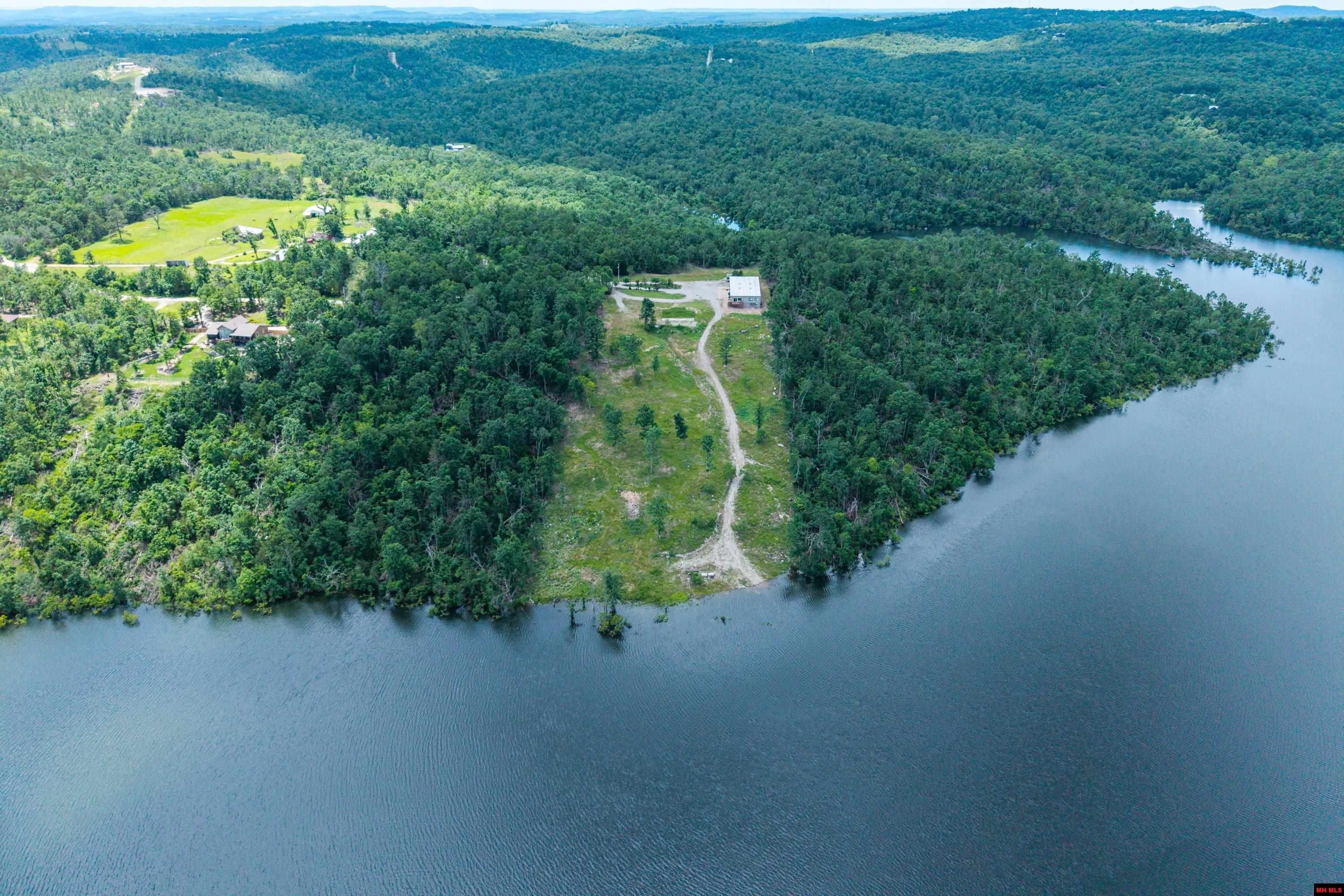 Mountain Home, Arkansas, 72653, United States, 1 Bedroom Bedrooms, ,1 BathroomBathrooms,Residential,For Sale,1974549