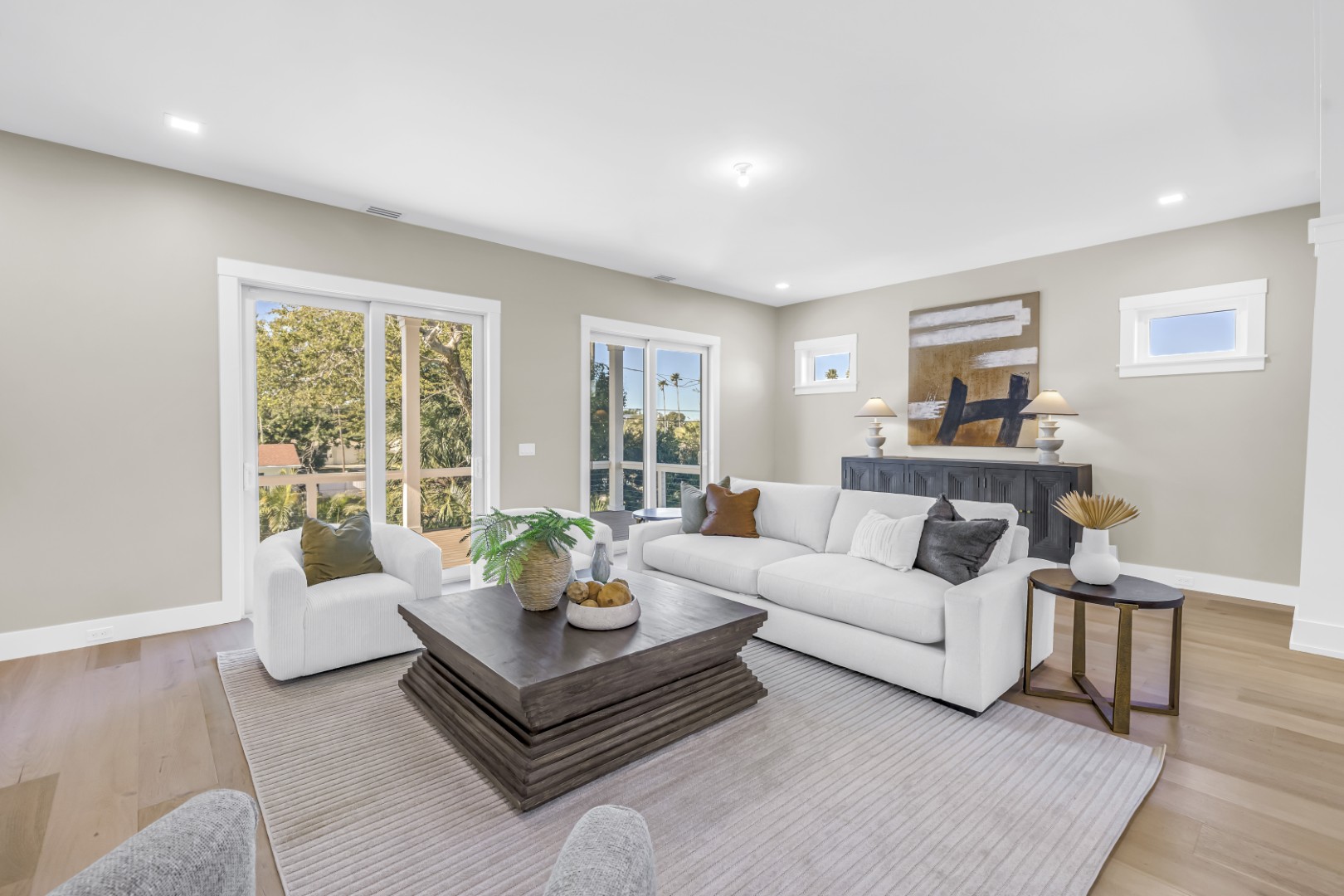 St Petersburg, Florida, 33703, United States, 5 Bedrooms Bedrooms, ,5 BathroomsBathrooms,Residential,For Sale,2013294