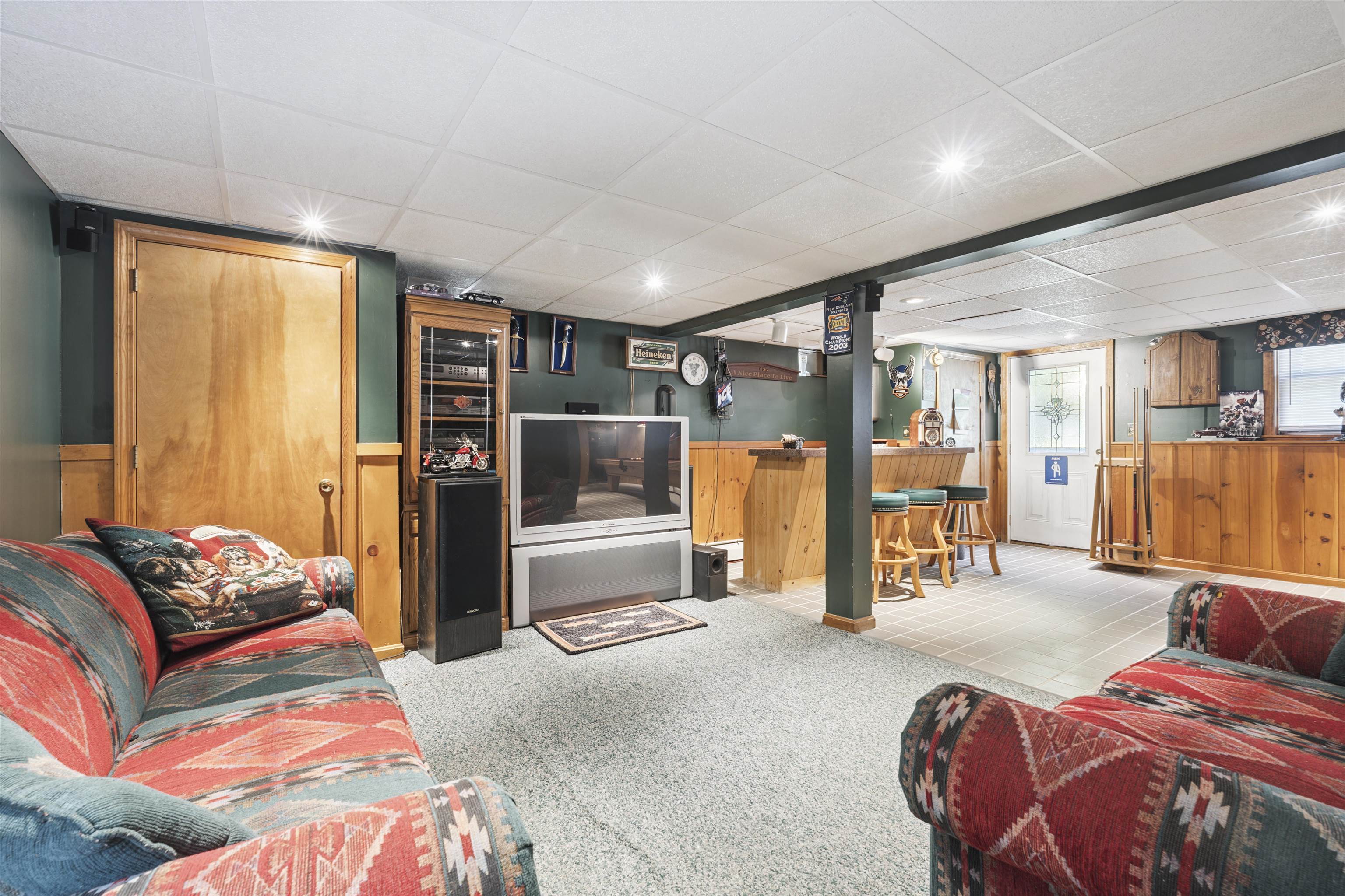 Gilford, New Hampshire, 03249, United States, 4 Bedrooms Bedrooms, ,1 BathroomBathrooms,Residential,For Sale,1901287