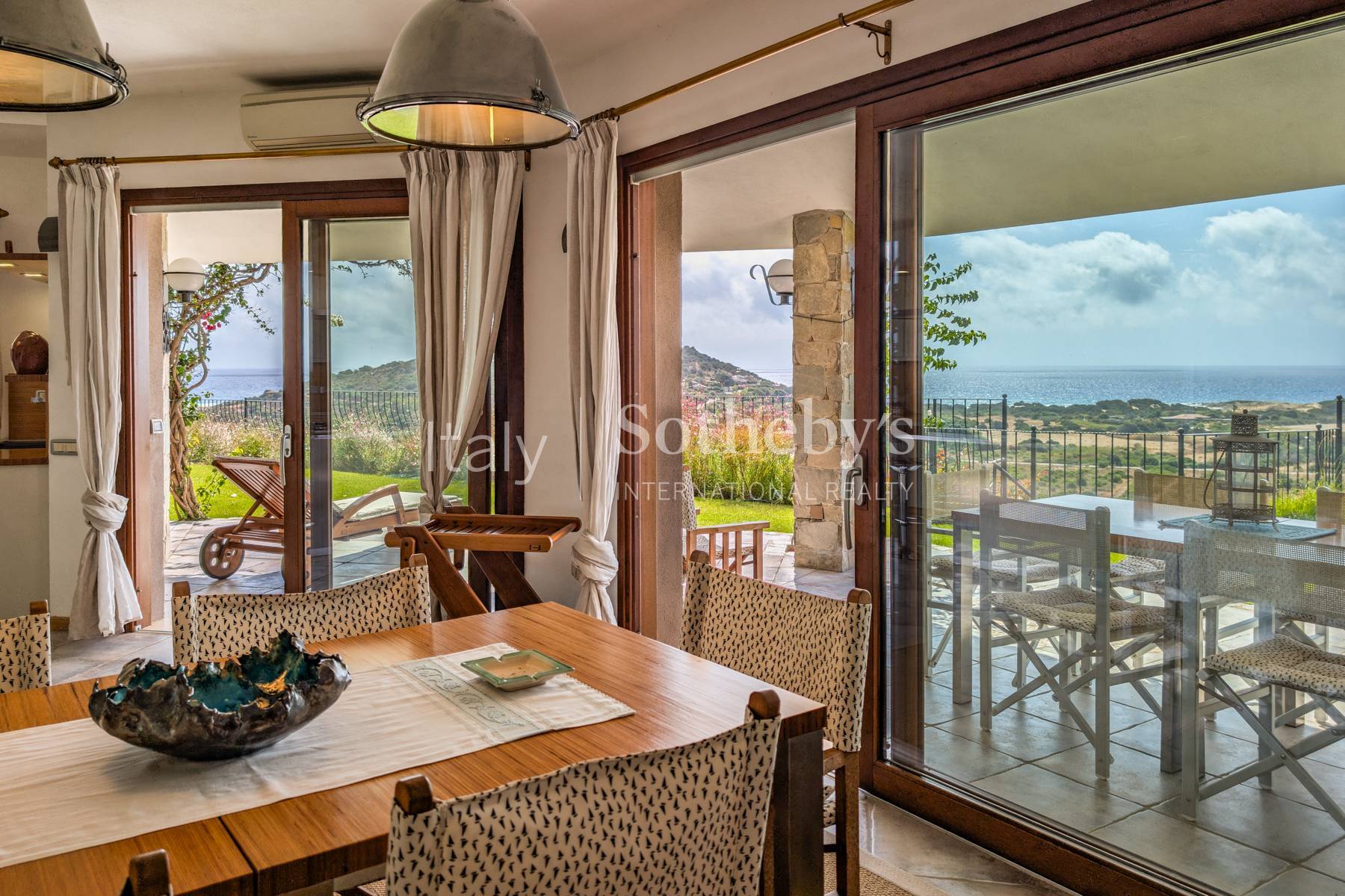  Villa with breathtaking views over the sea near the beaches - 物件實景