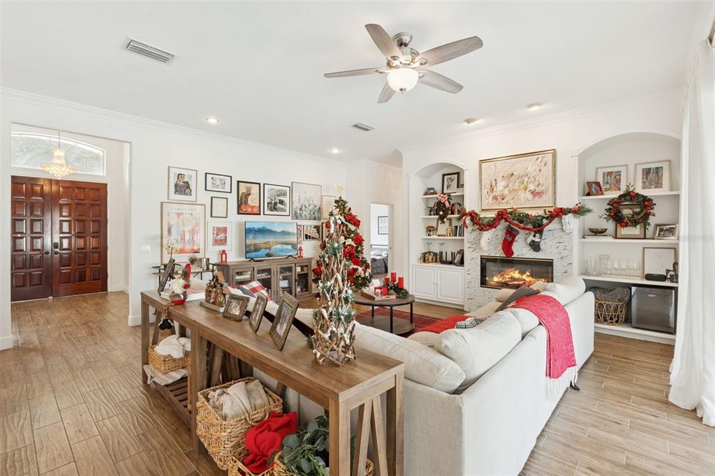 Lake Mary, Florida, 32746, United States, 4 Bedrooms Bedrooms, ,3 BathroomsBathrooms,Residential,For Sale,2003180