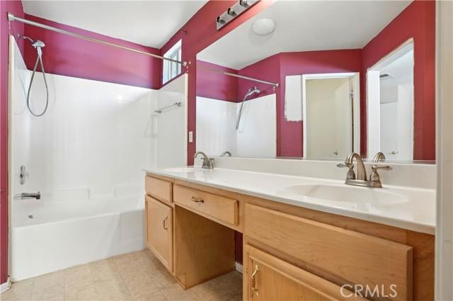 Lake Elsinore, California, 92530, United States, 3 Bedrooms Bedrooms, ,2 BathroomsBathrooms,Residential,For Sale,1924761