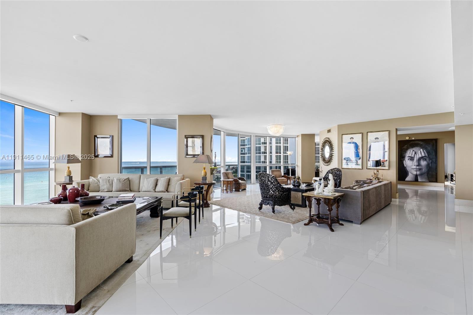 Sunny Isles Beach, Florida, 33160, United States, 3 Bedrooms Bedrooms, ,4 BathroomsBathrooms,Residential,For Sale,1991533