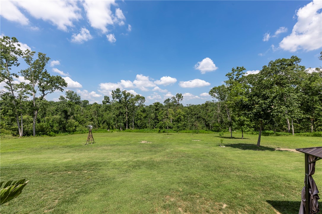 Rogers, Arkansas, 72756, United States, 4 Bedrooms Bedrooms, ,6 BathroomsBathrooms,Residential,For Sale,1987603