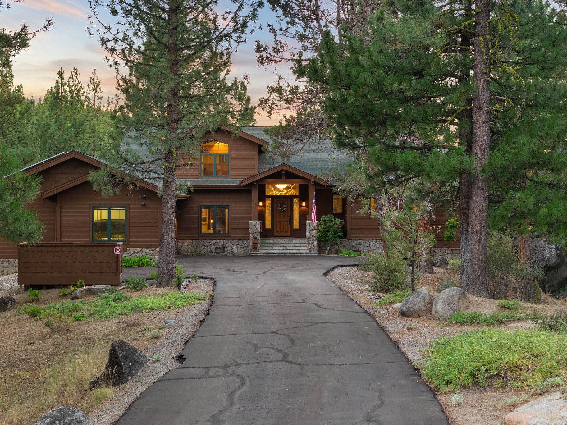  Luxury Mountain Living on 2 Private Acres in Nakoma - 物件實景