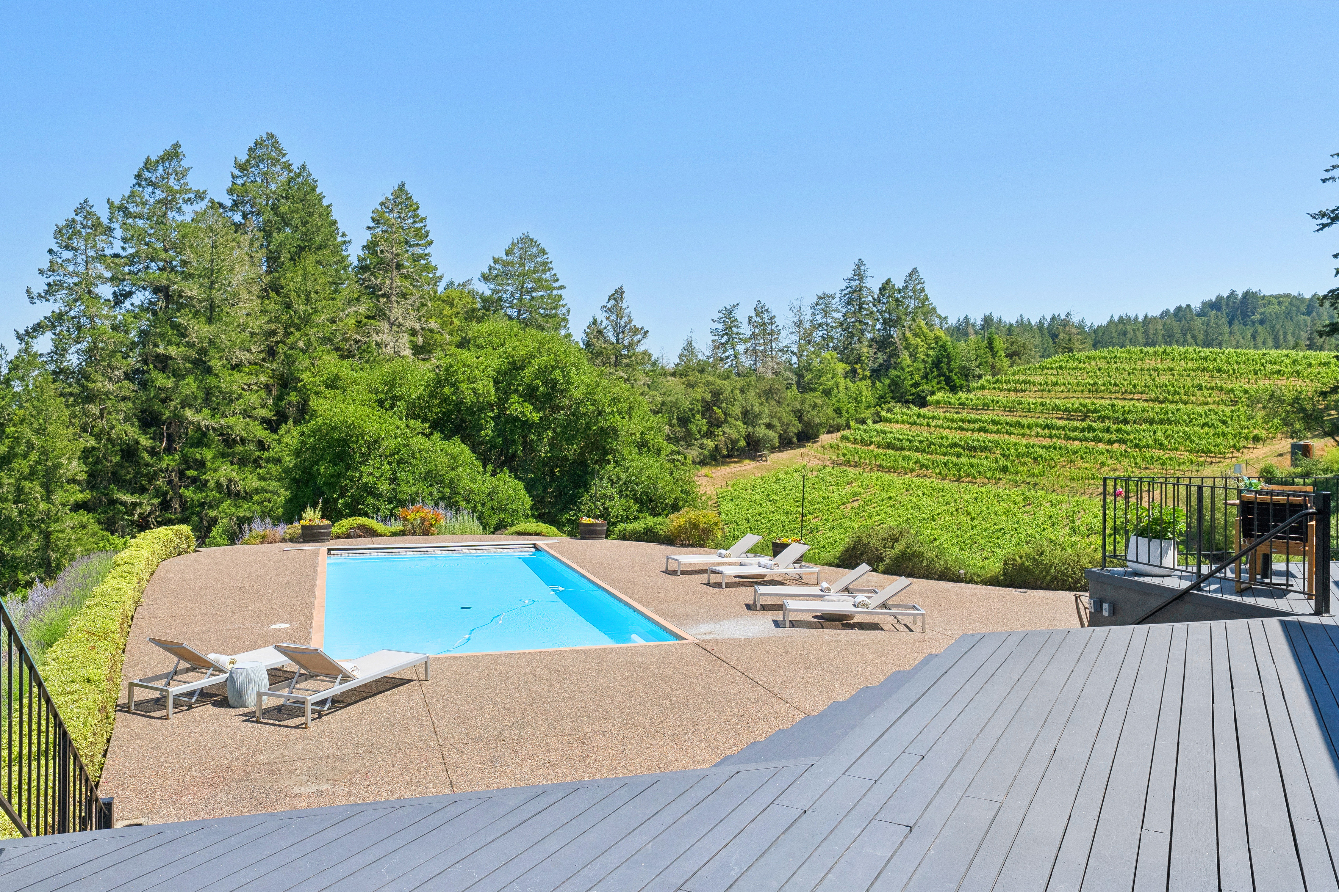 2355 West Dry Creek Road, Healdsburg, CA 95448 - 物件實景