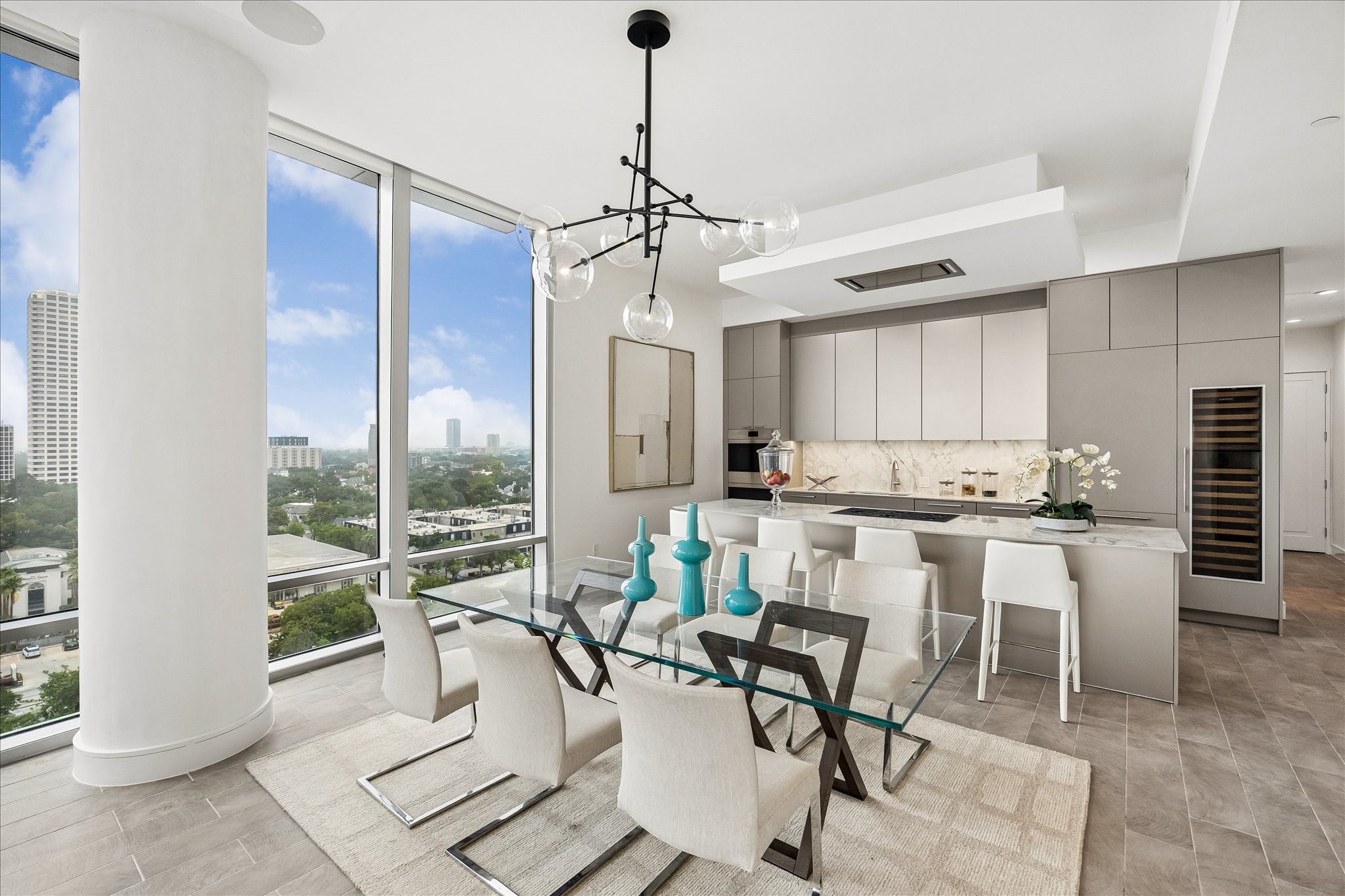  2727 Kirby Drive #11D - 物件實景