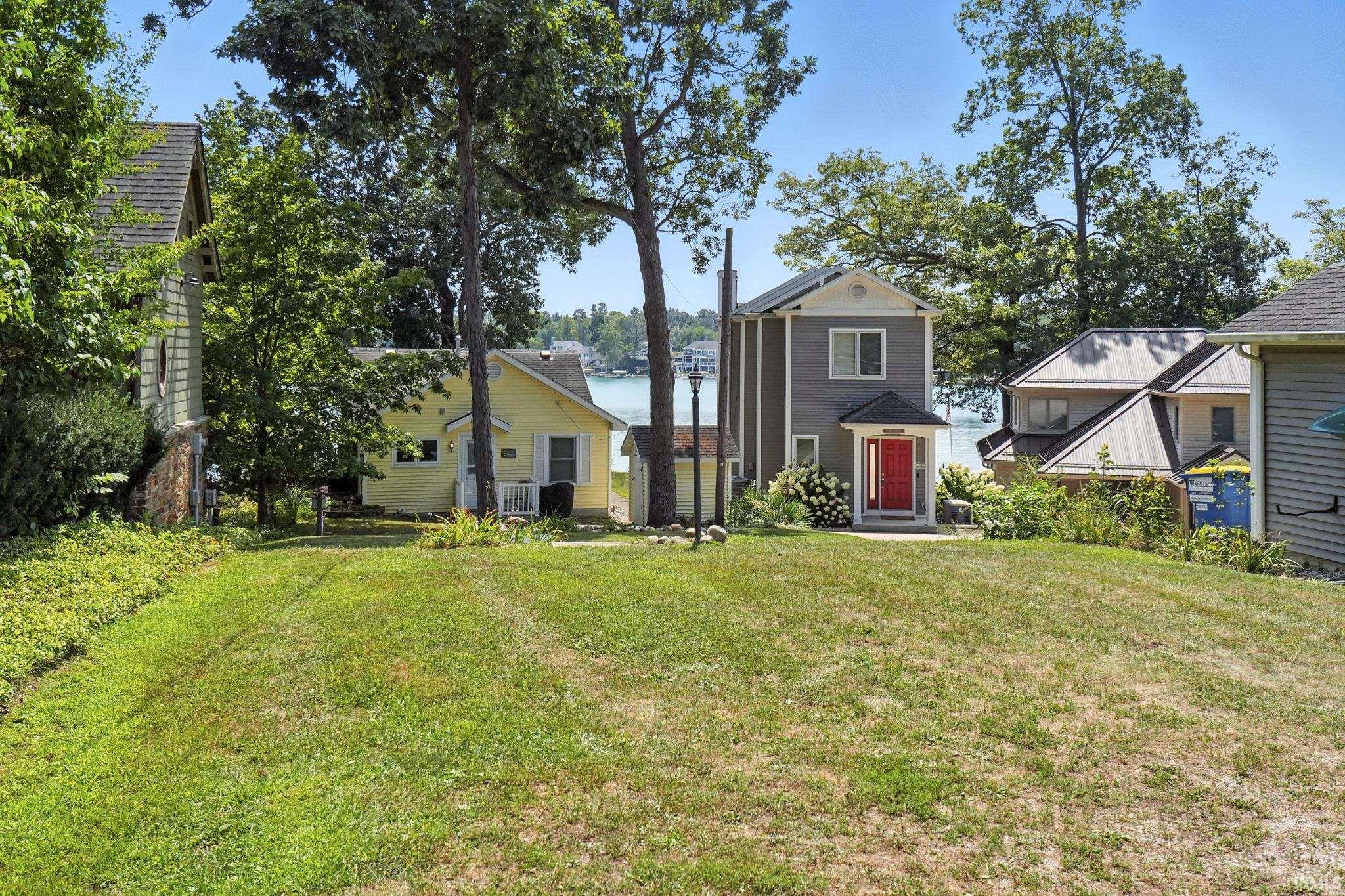 Angola, Indiana, 46703, United States, 2 Bedrooms Bedrooms, ,1 BathroomBathrooms,Residential,For Sale,1918799