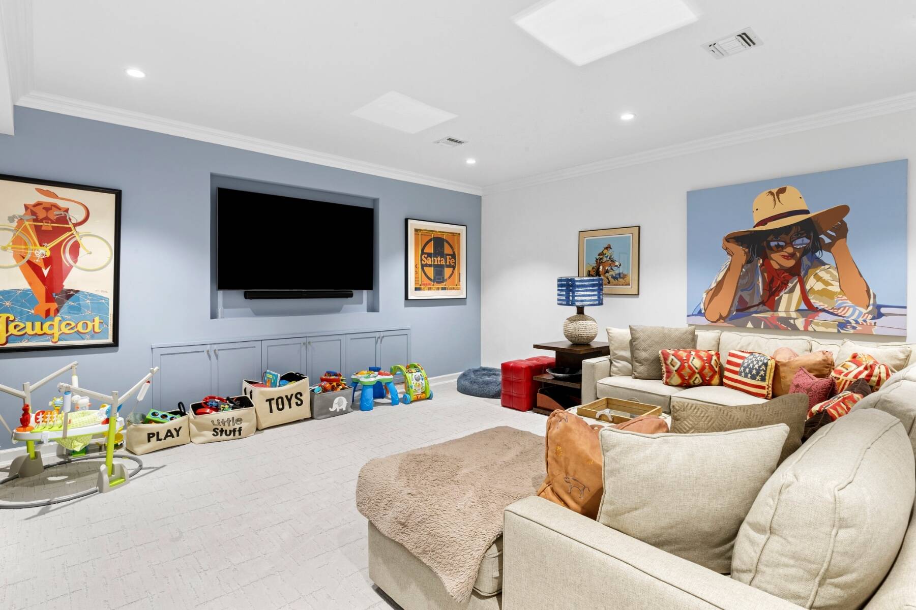  Bishops Pond SH Village Townhouse - 物件實景