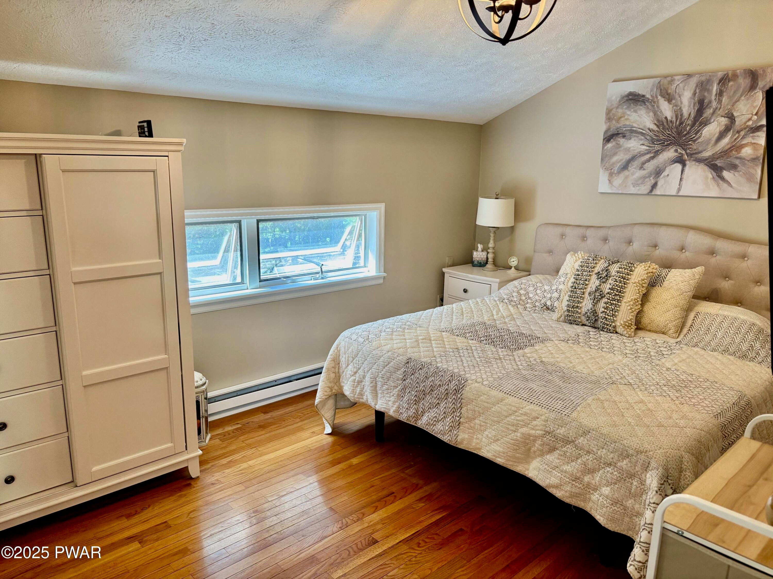 Greentown, Pennsylvania, 18426, United States, 4 Bedrooms Bedrooms, ,3 BathroomsBathrooms,Residential,For Sale,1927950
