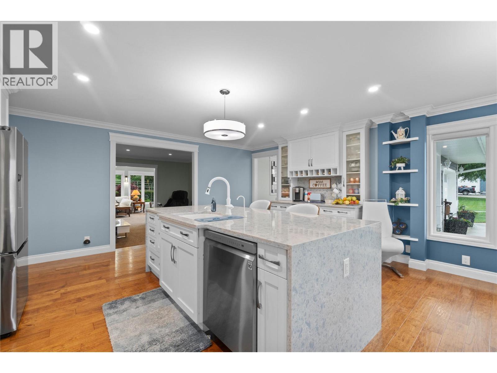 ARMSTRONG, British Columbia, V4Y 0V5, CA, 3 Bedrooms Bedrooms, ,2 BathroomsBathrooms,Residential,For Sale,1947955