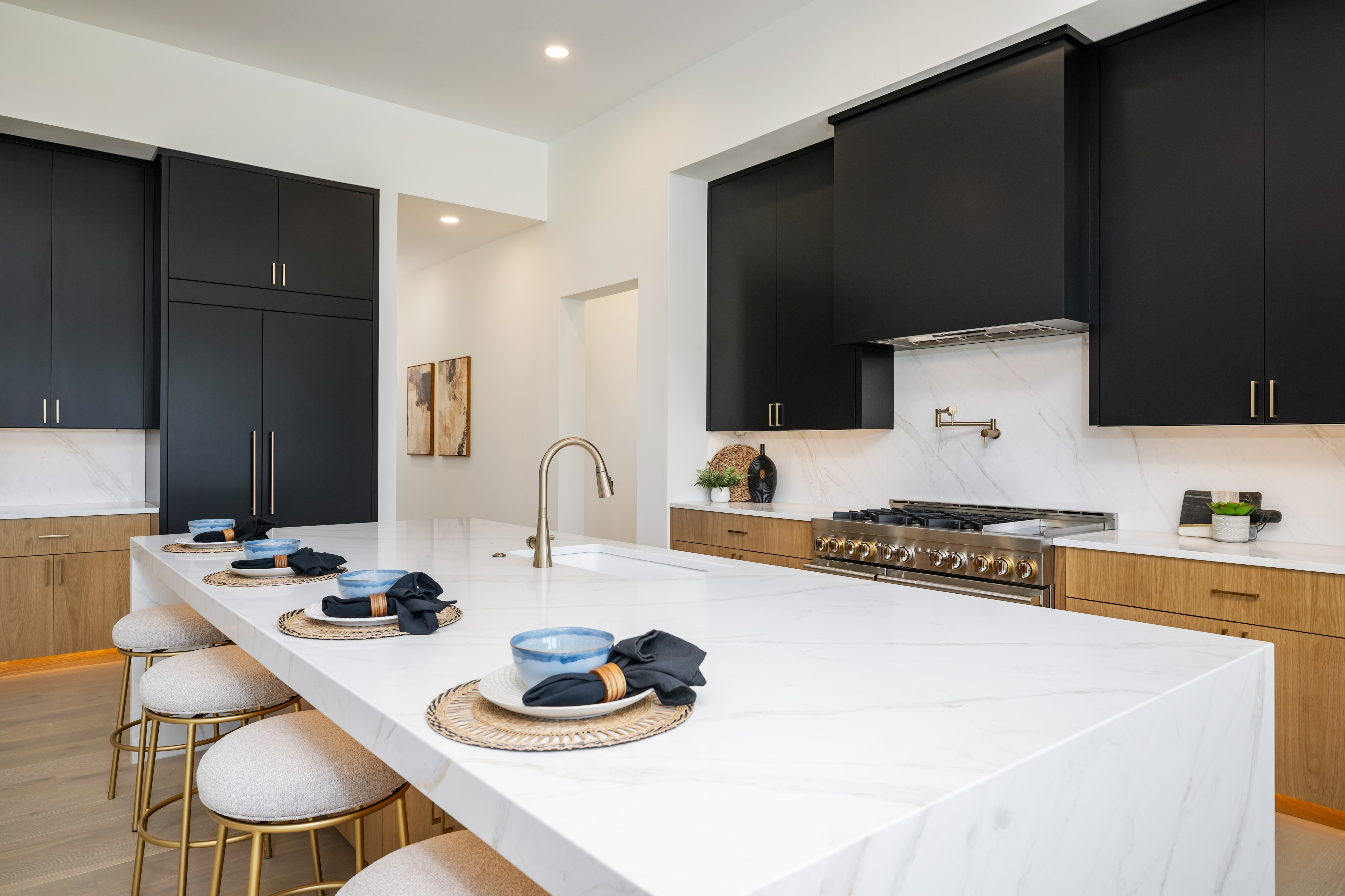  Modern Luxury on 1 Acre - 物件實景