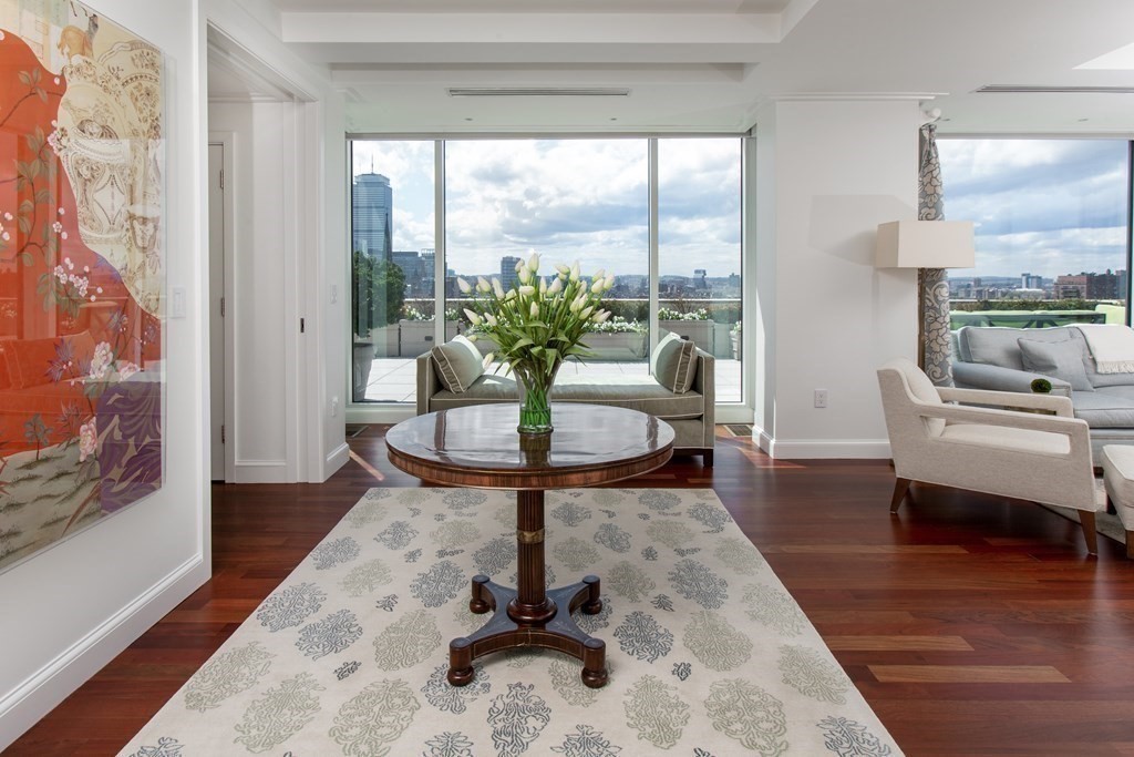 Boston, Massachusetts, 02116, United States, 3 Bedrooms Bedrooms, ,5 BathroomsBathrooms,Residential,For Sale,1941760