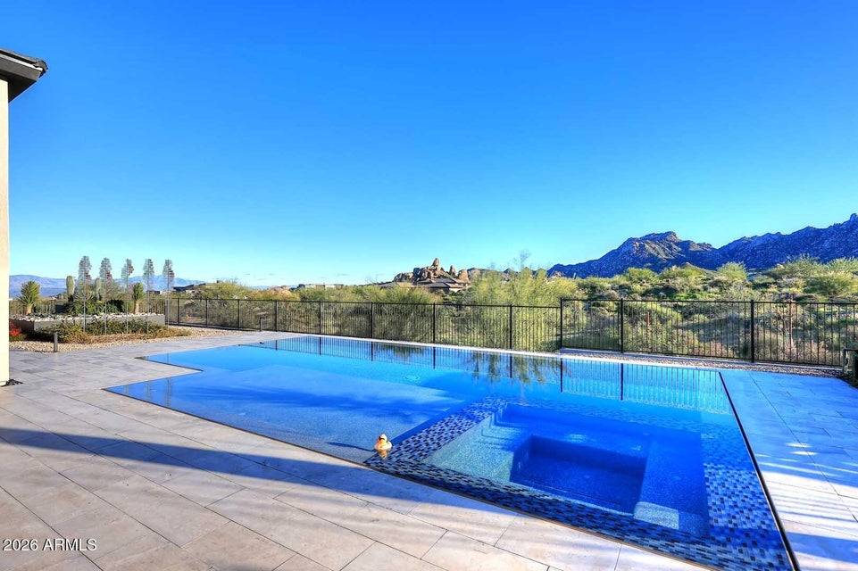 Scottsdale, Arizona, 85255, United States, 3 Bedrooms Bedrooms, ,Residential,For Sale,2009279