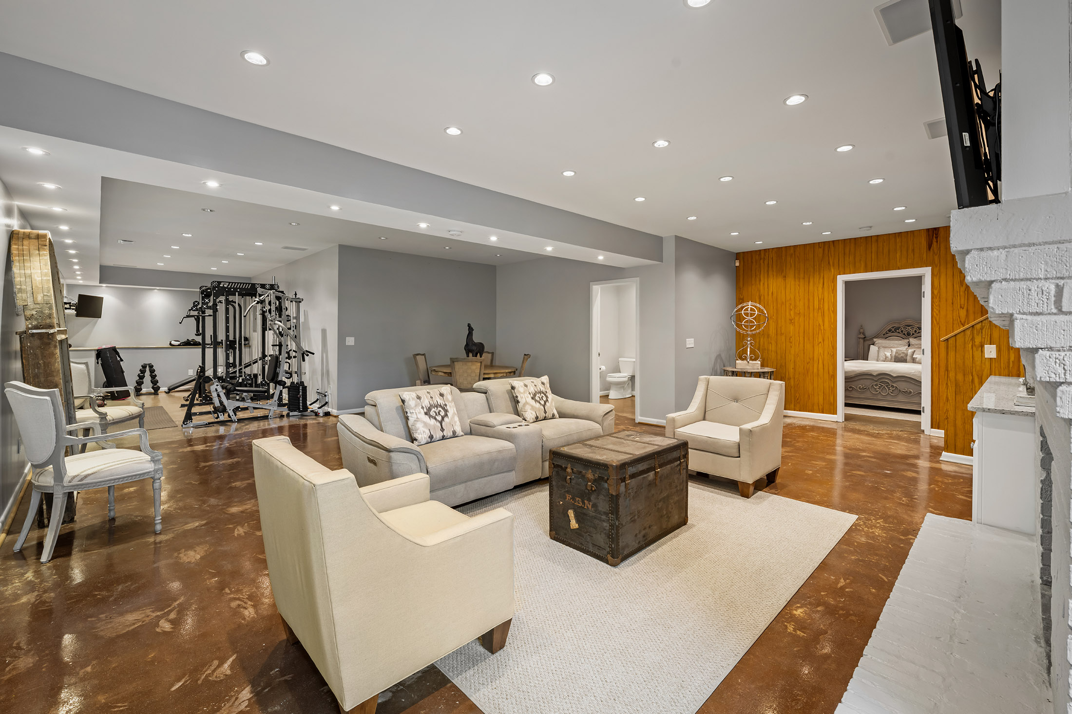  Extensively Renovated Ranch in the Heart of Chastain Park - 物件實景