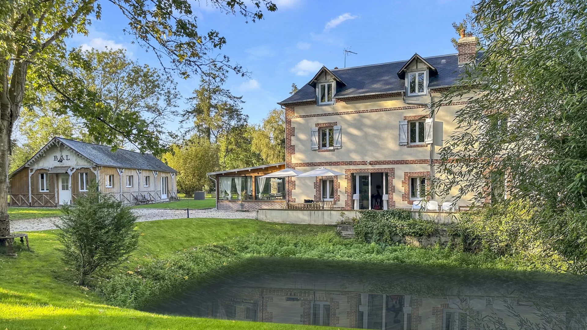 Trouville-sur-Mer, Normandy, 14360, FR, 7 Bedrooms Bedrooms, ,9 BathroomsBathrooms,Residential,For Sale,1672697