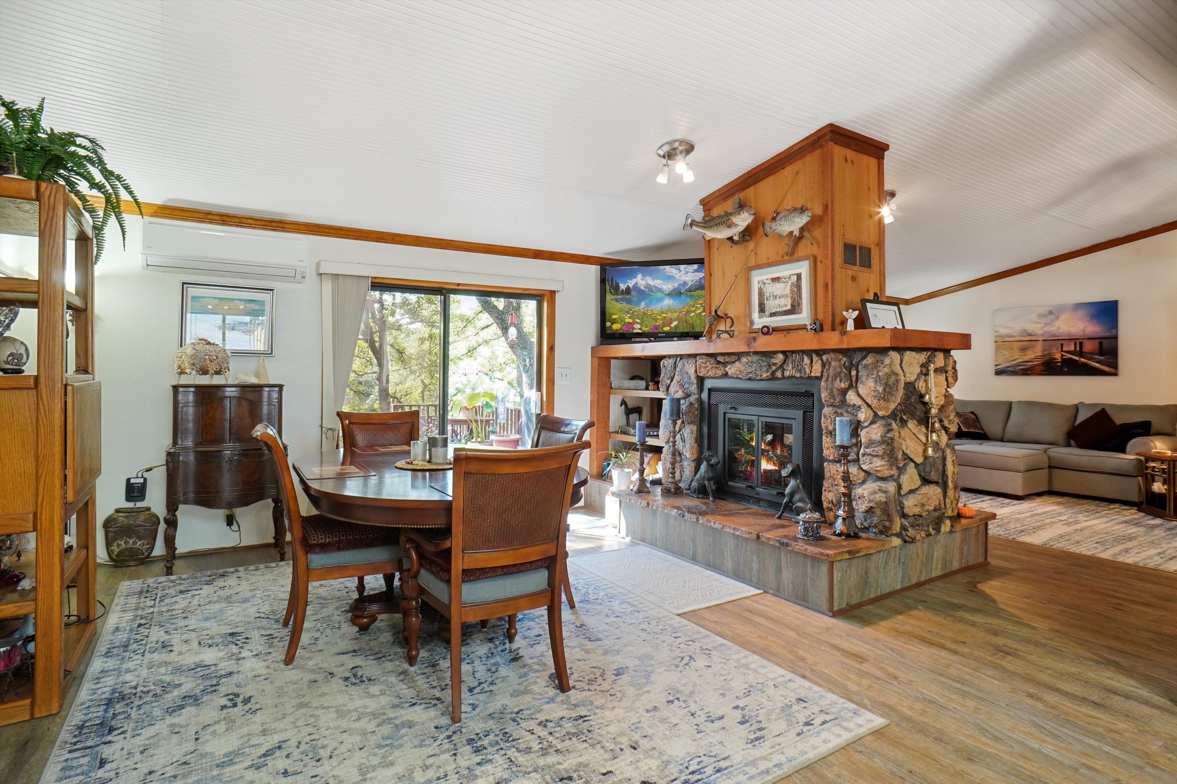 Chico, Texas, 76431, United States, 3 Bedrooms Bedrooms, ,2 BathroomsBathrooms,Residential,For Sale,1936991