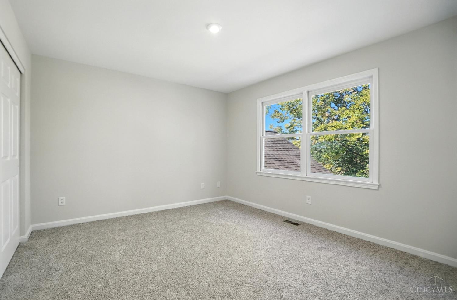 Liberty Twp, Ohio, 45044, United States, 4 Bedrooms Bedrooms, ,4 BathroomsBathrooms,Residential,For Sale,1938981