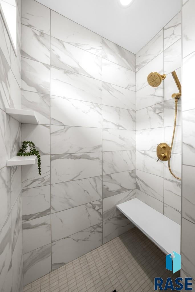 Sioux Falls, South Dakota, 57110, United States, 2 Bedrooms Bedrooms, ,2 BathroomsBathrooms,Residential,For Sale,2005980