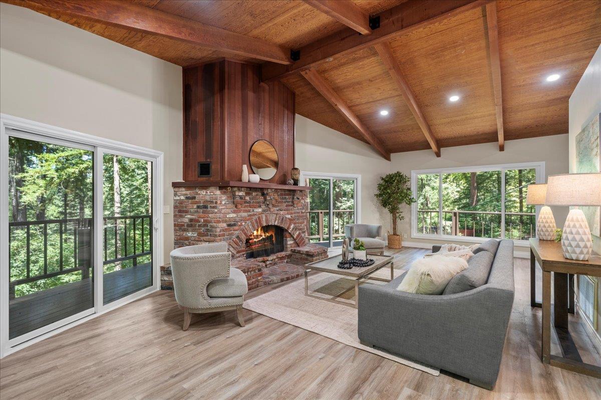 Los Gatos, California, 95033, United States, 3 Bedrooms Bedrooms, ,3 BathroomsBathrooms,Residential,For Sale,1905876
