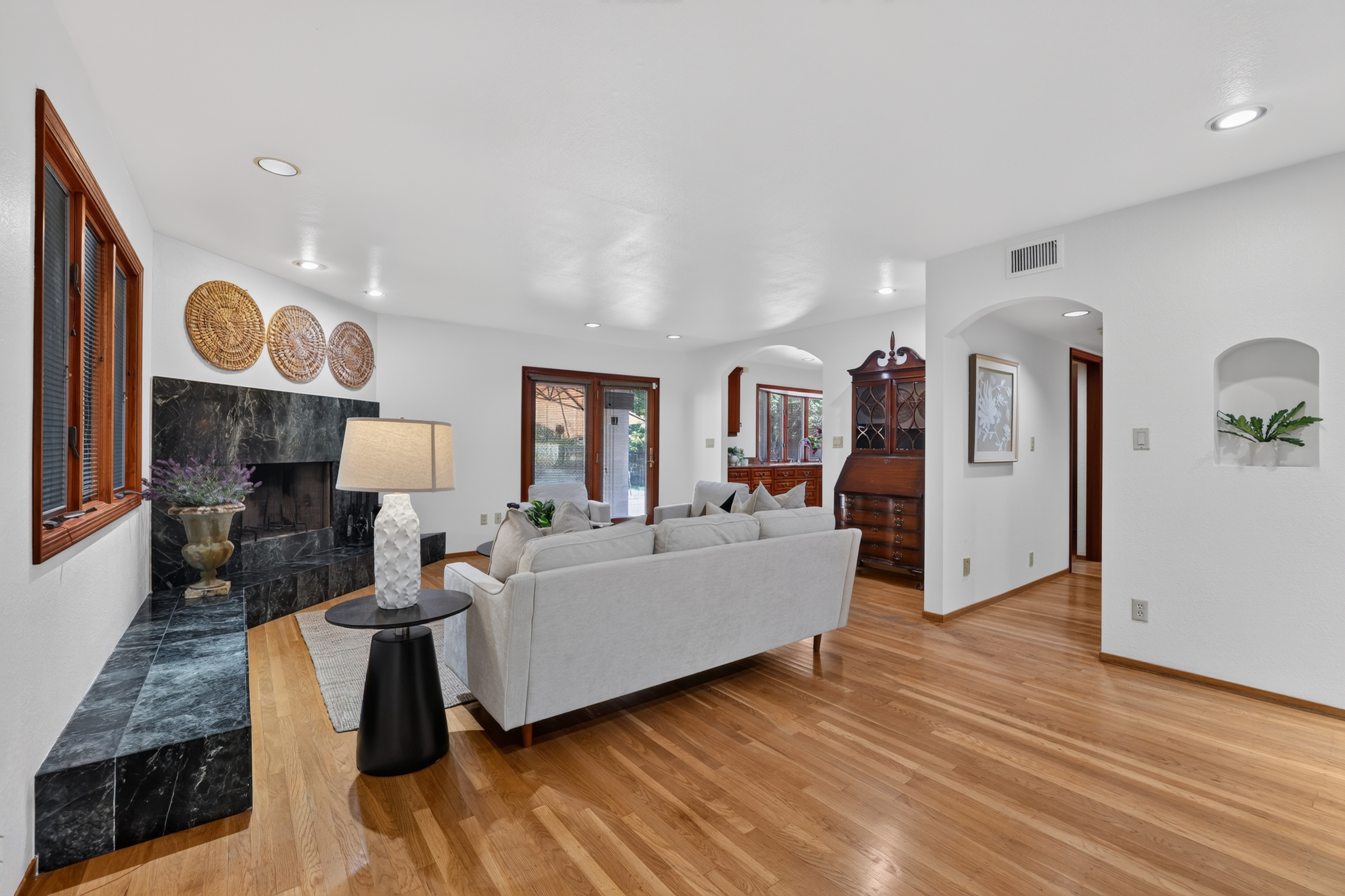  39870 Sharon Avenue, Davis, CA 95616 - 物件實景