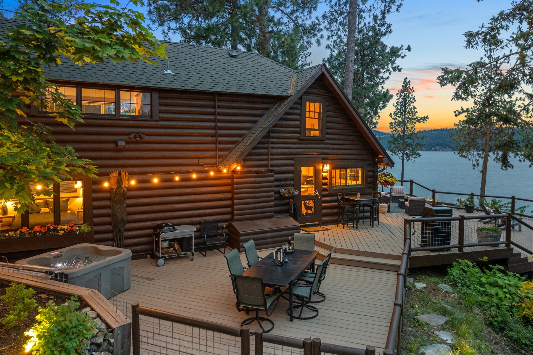  Captivating Upscale Log Lakefront Retreat - 物件實景