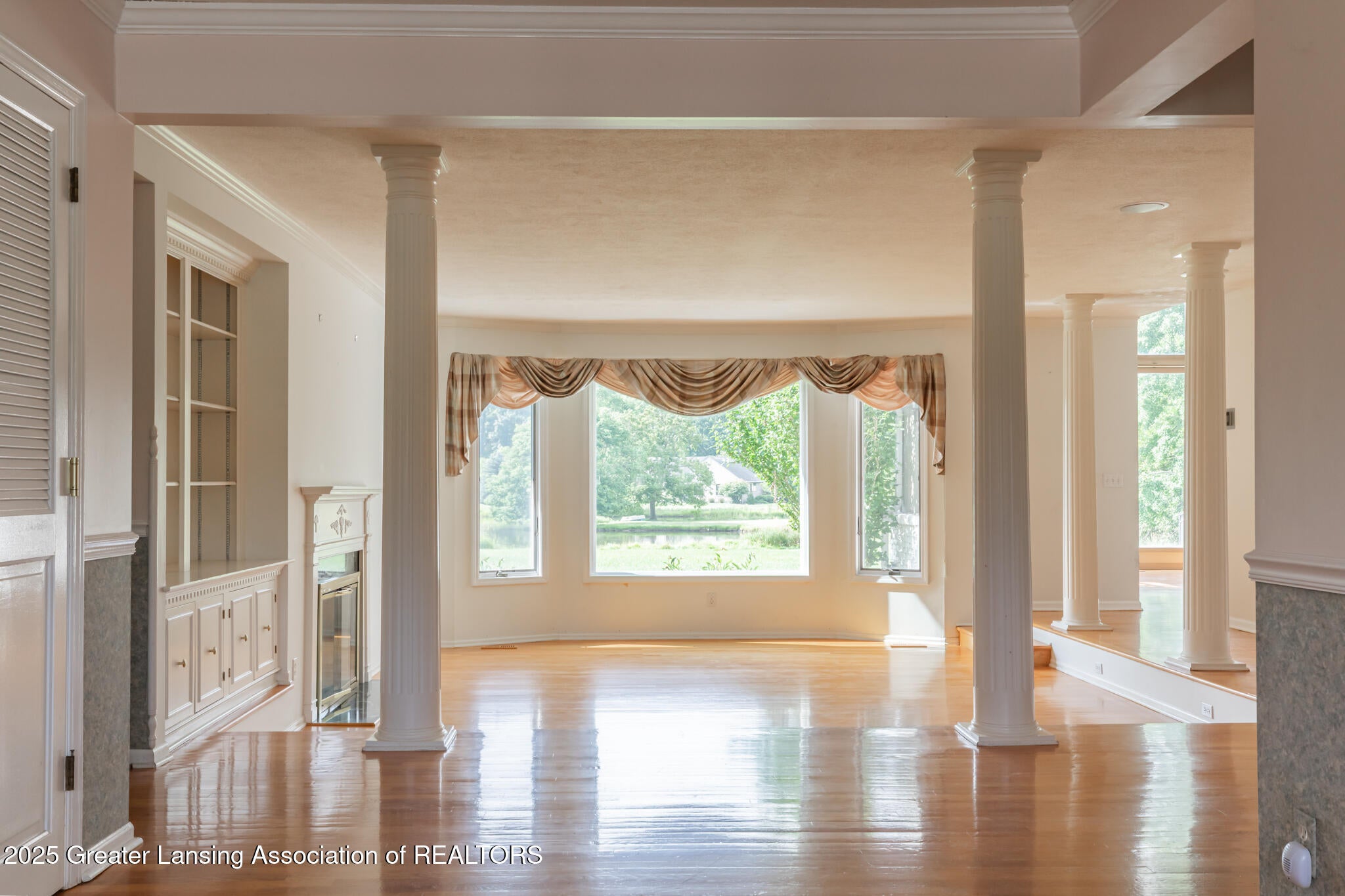 Okemos, Michigan, 48864, United States, 6 Bedrooms Bedrooms, ,7 BathroomsBathrooms,Residential,For Sale,1896259