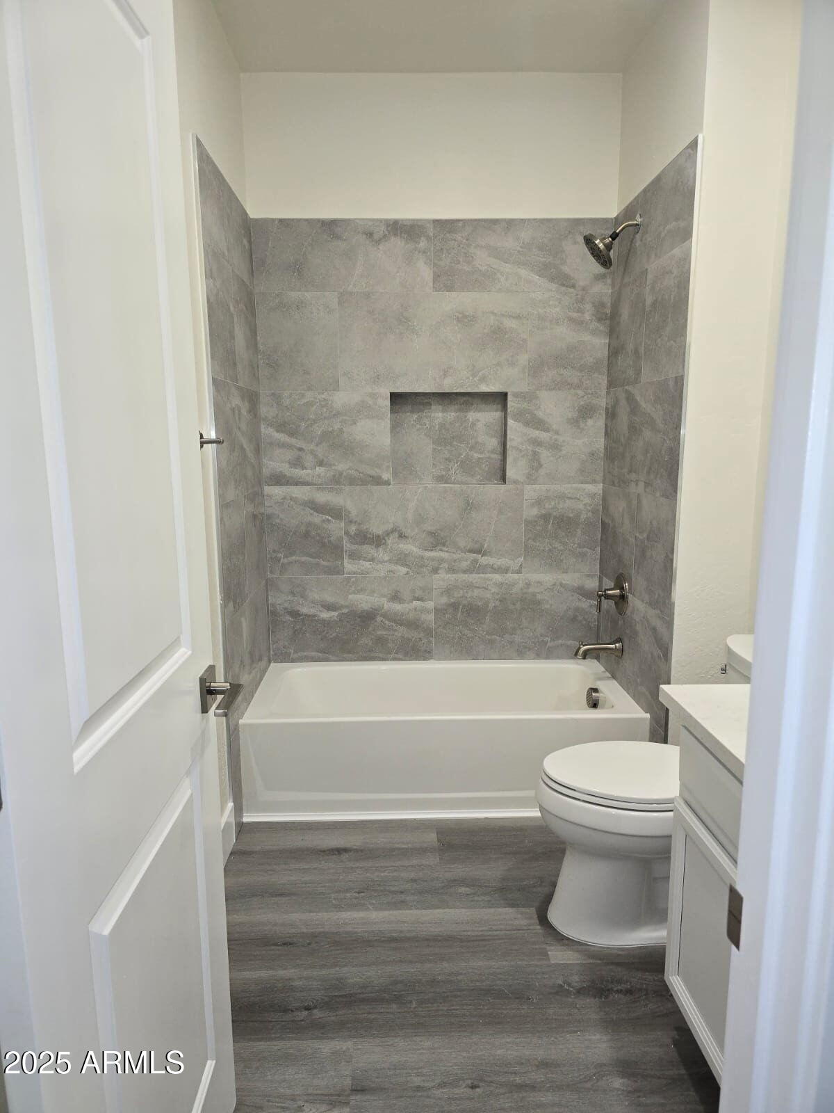 Glendale, Arizona, 85307, United States, 4 Bedrooms Bedrooms, ,3 BathroomsBathrooms,Residential,For Sale,2003345