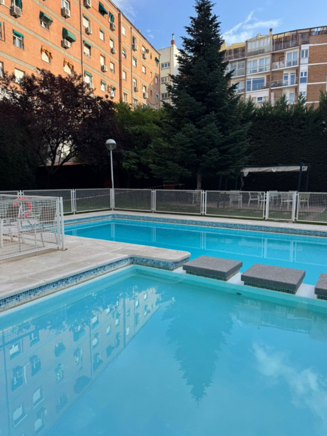  Renovated apartment with 3 ter - 物件實景