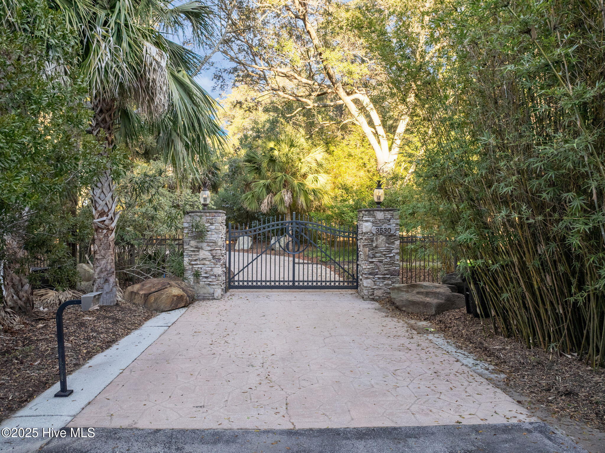 Supply, North Carolina, 28462, United States, 4 Bedrooms Bedrooms, ,6 BathroomsBathrooms,Residential,For Sale,2008612