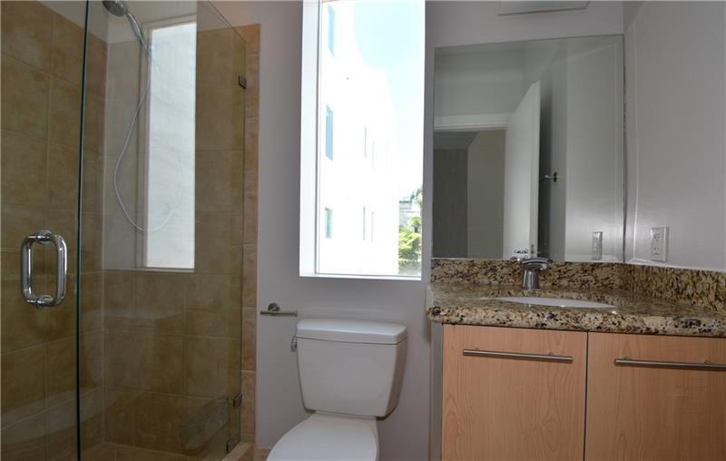 Fort Lauderdale, Florida, 33304, United States, 3 Bedrooms Bedrooms, ,4 BathroomsBathrooms,Residential,For Sale,1793977