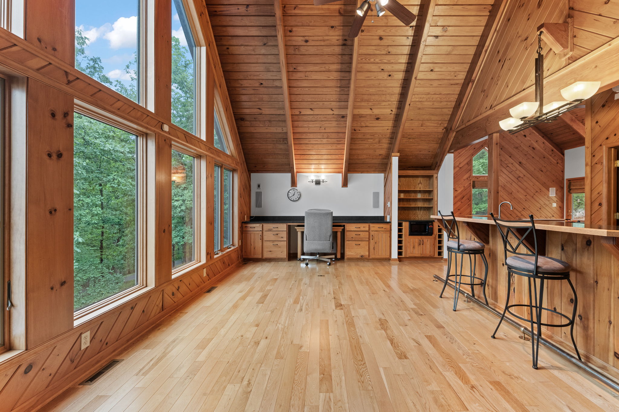  310 Red Gate Retreat Way, Berkeley Springs, WV 25411 - 物件實景