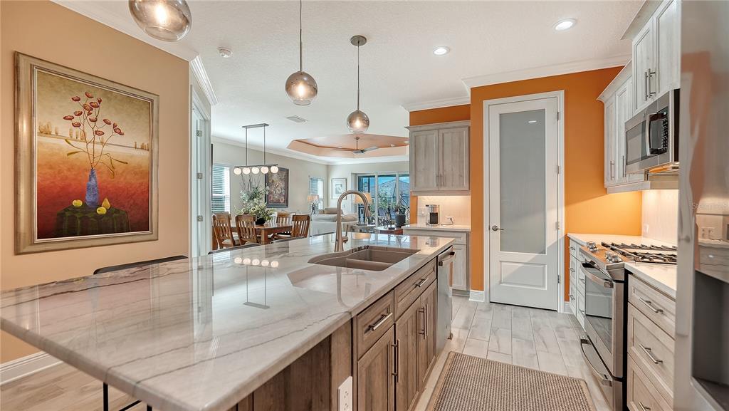 Sarasota, Florida, 34241, United States, 3 Bedrooms Bedrooms, ,2 BathroomsBathrooms,Residential,For Sale,1999658