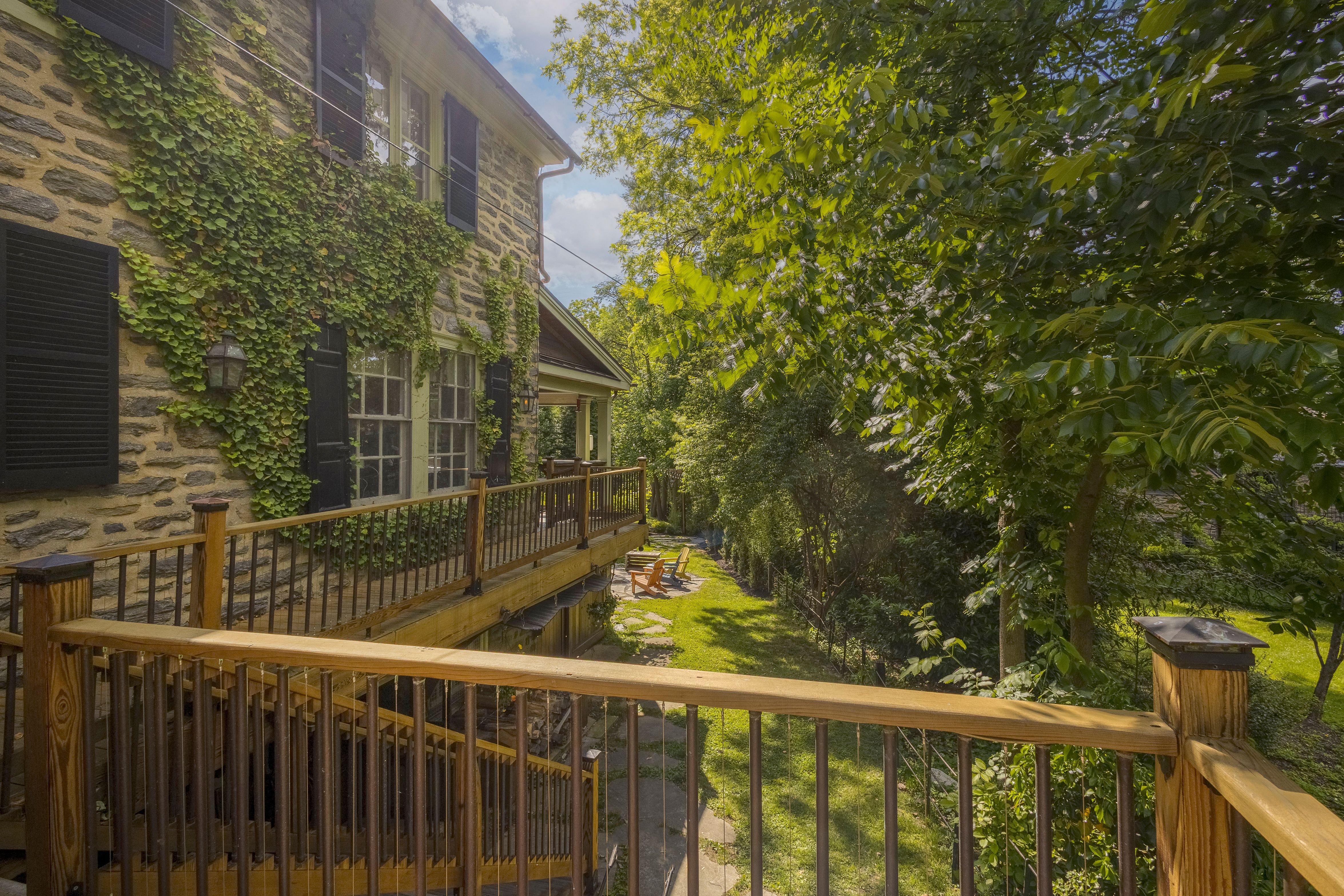  97 East Bells Mill Road, Philadelphia, PA 19118 - 物件實景